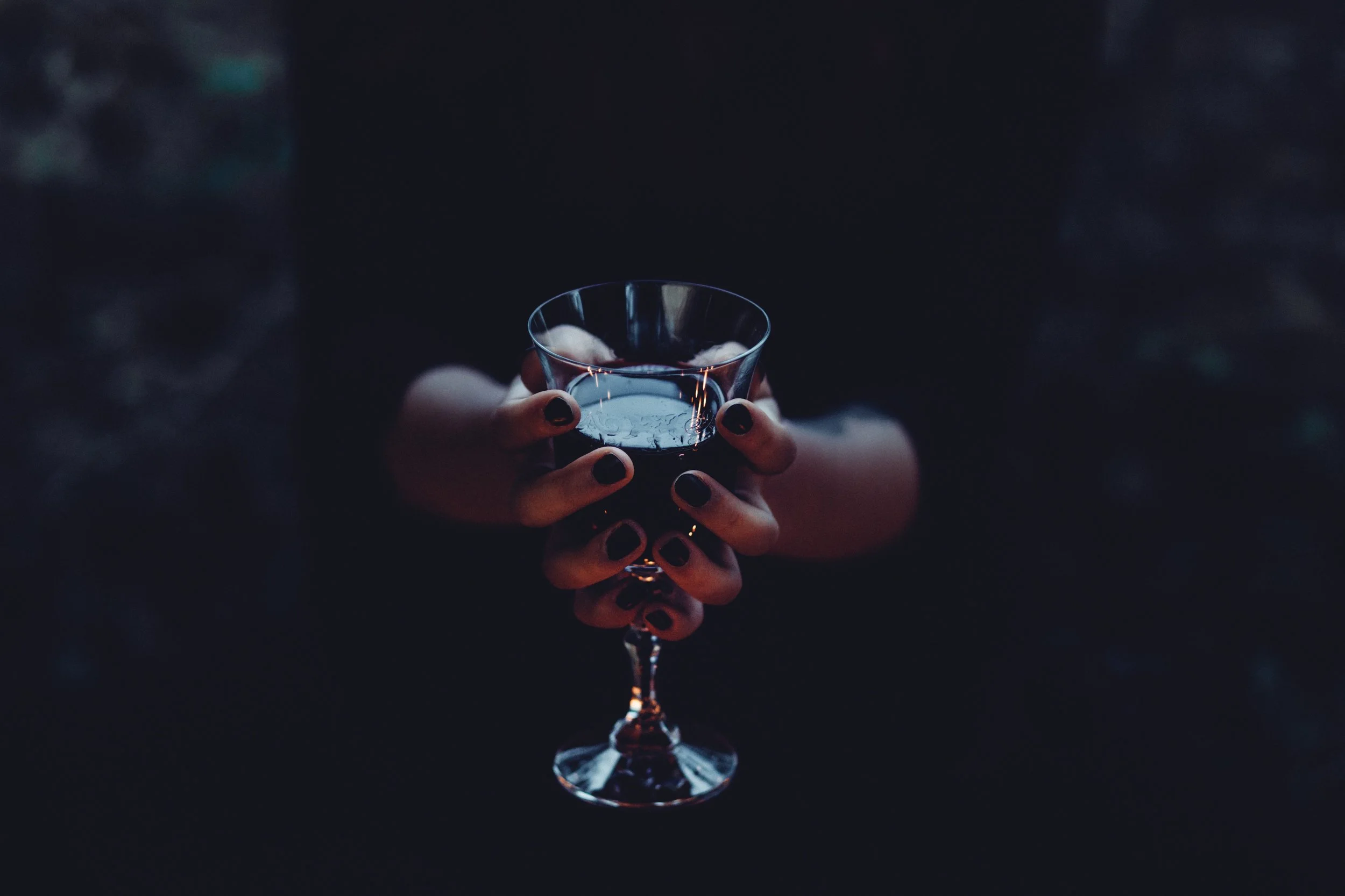 witch_holding_a_glass_of_wine_2.jpg