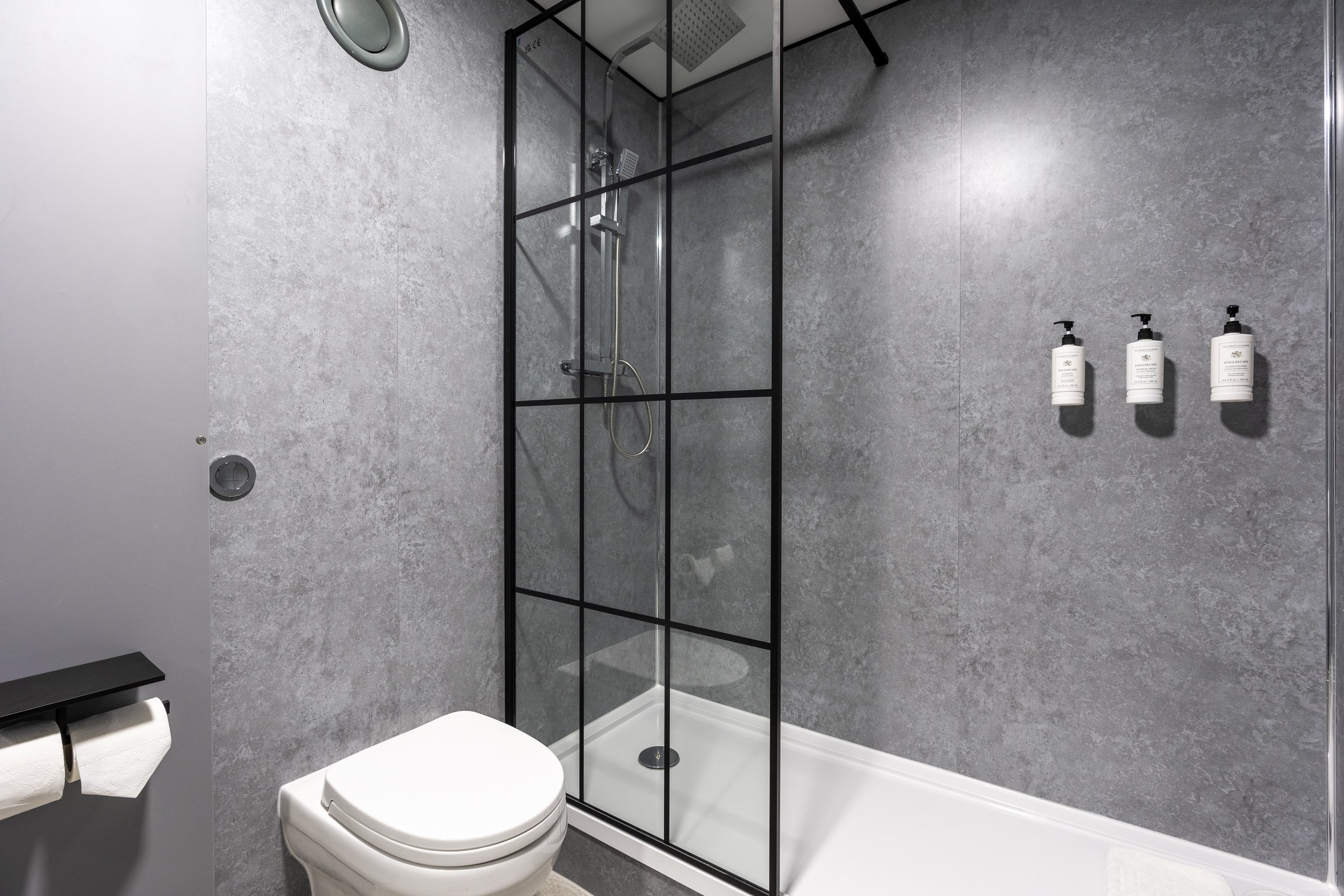 BLT_Refurb Double Delux_ (8 of 18).jpg