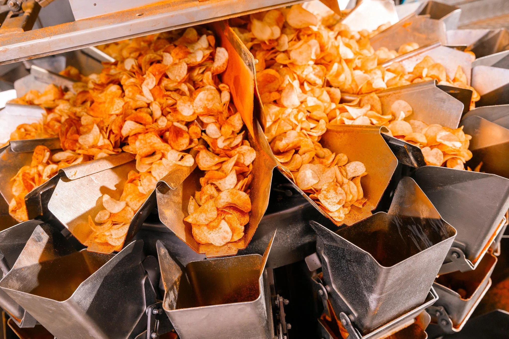 Our sweet potatoes are not only for retail, they are also widely used in the food industry.

From baby food and pur&eacute;es to fries, chips and ready-to-eat products, we supply both organic and conventional volumeswith consistent quality.
Reliable 