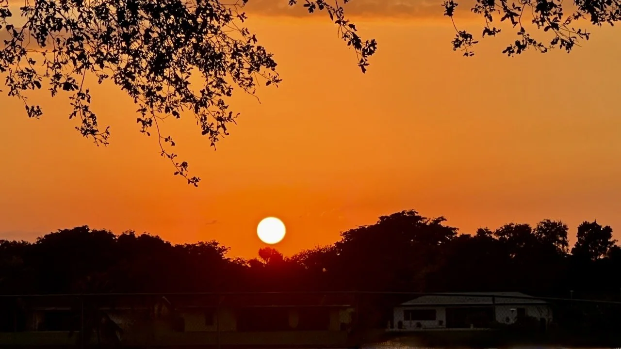 PH003 - East Sunset | Digital File Format as Shown 4:3 (H:W) | Available in other Format Ratios
 
 
  
   
    ✅ Add to Set List
   
 