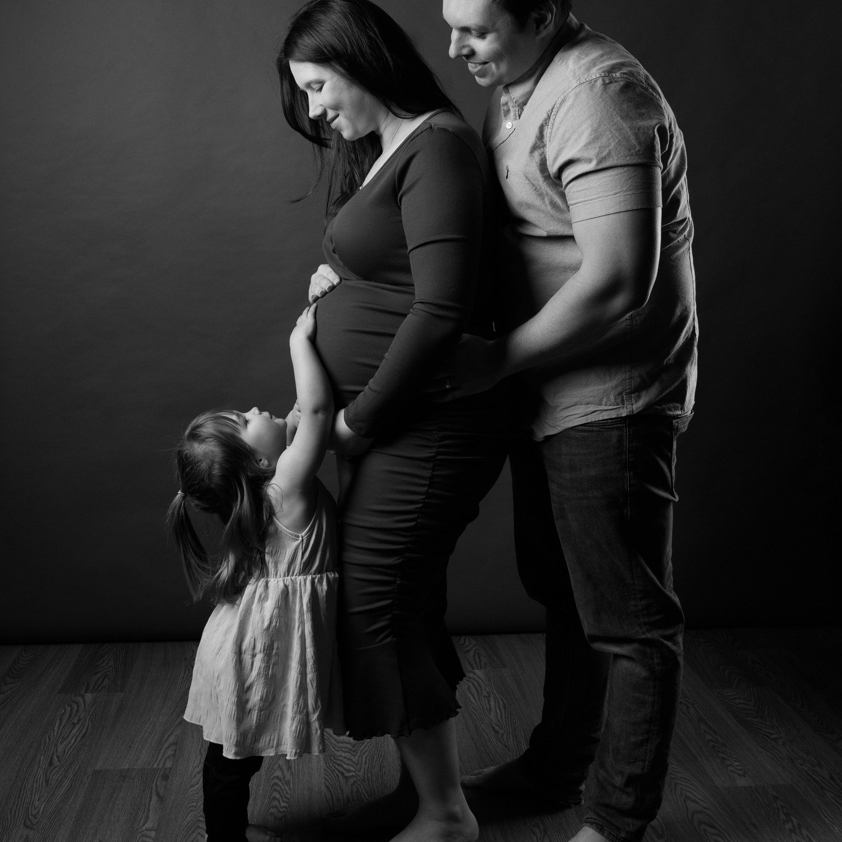 👨&zwj;👩&zwj;👧Gorgeous memories to capture and look back on as your family grows. 

🤰🏼The bump shoot is a really lovely gift for a baby shower, but can also be purchased along with some of the newborn and baby options. 

🥰We're also always delig