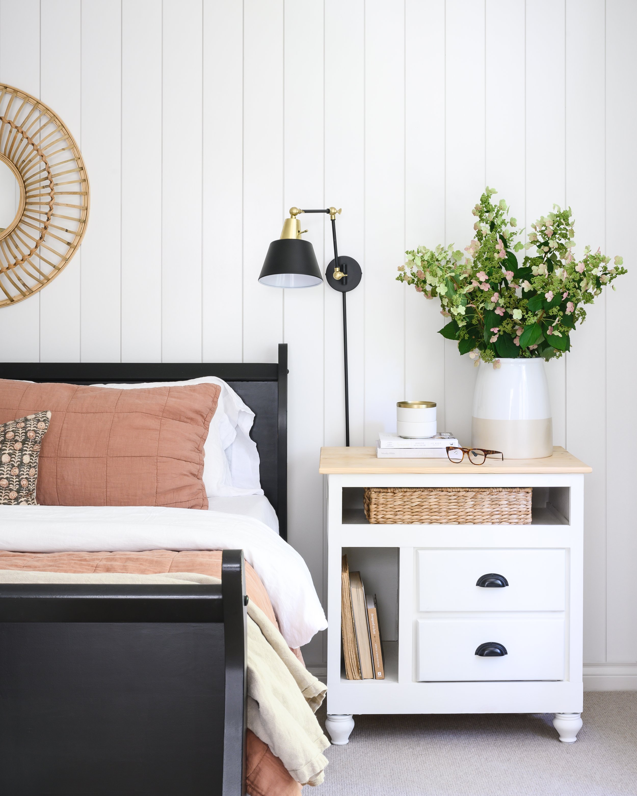 Metrie_Complete_Shiplap_Dina-Bedroom1.jpg