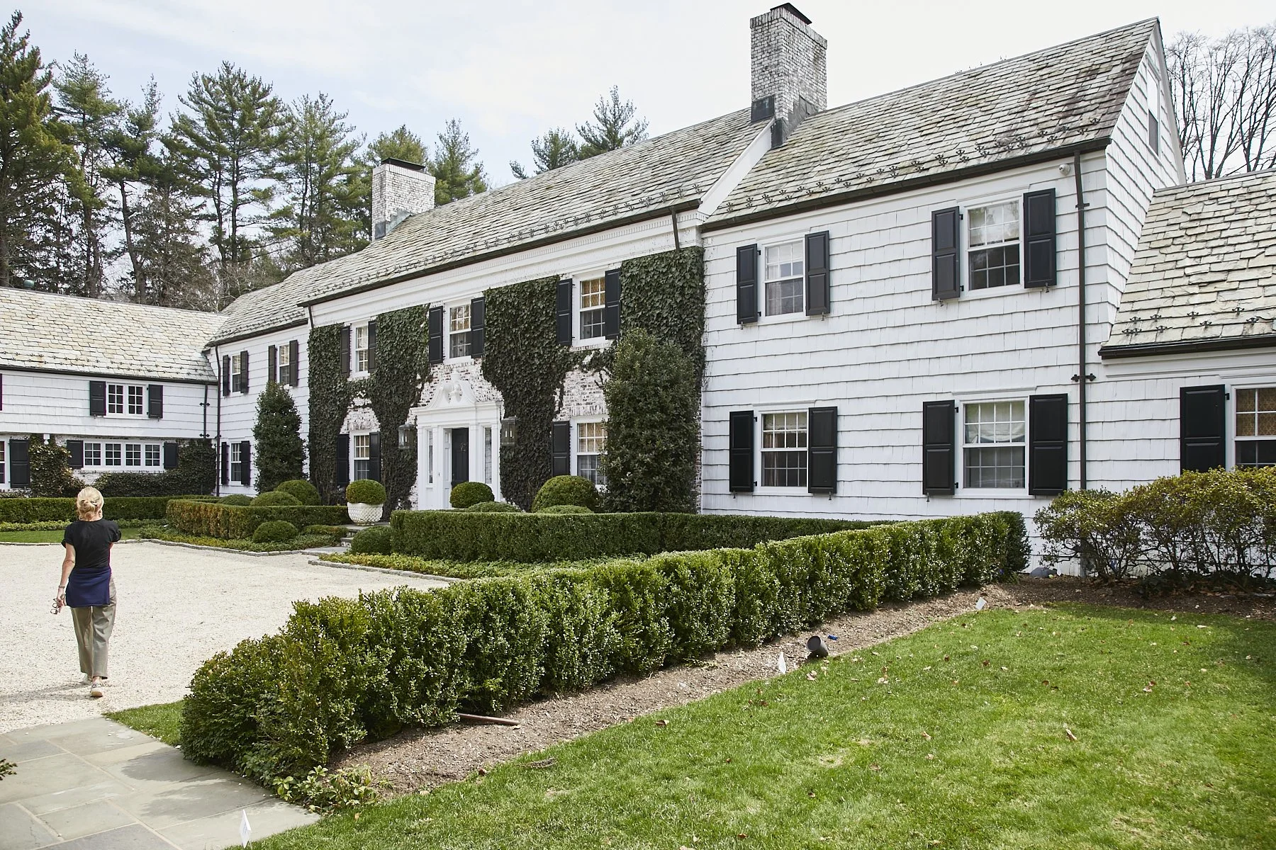 3 MEADOW SPRING LANE - GLEN COVE_145.jpg