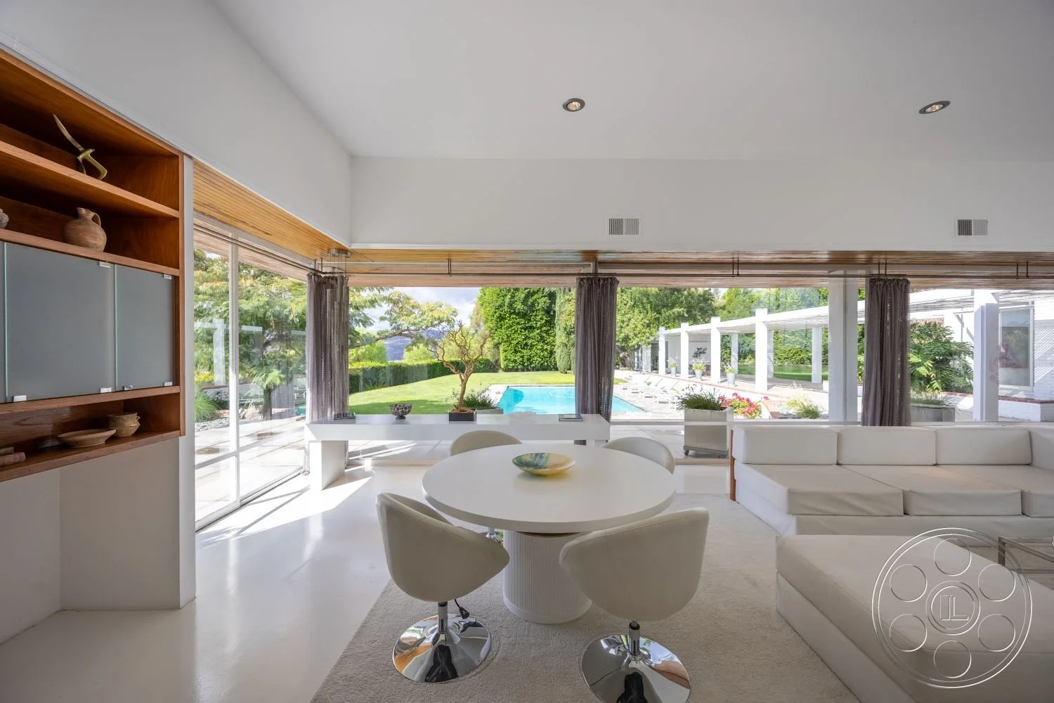 sinatra-house-58.jpg