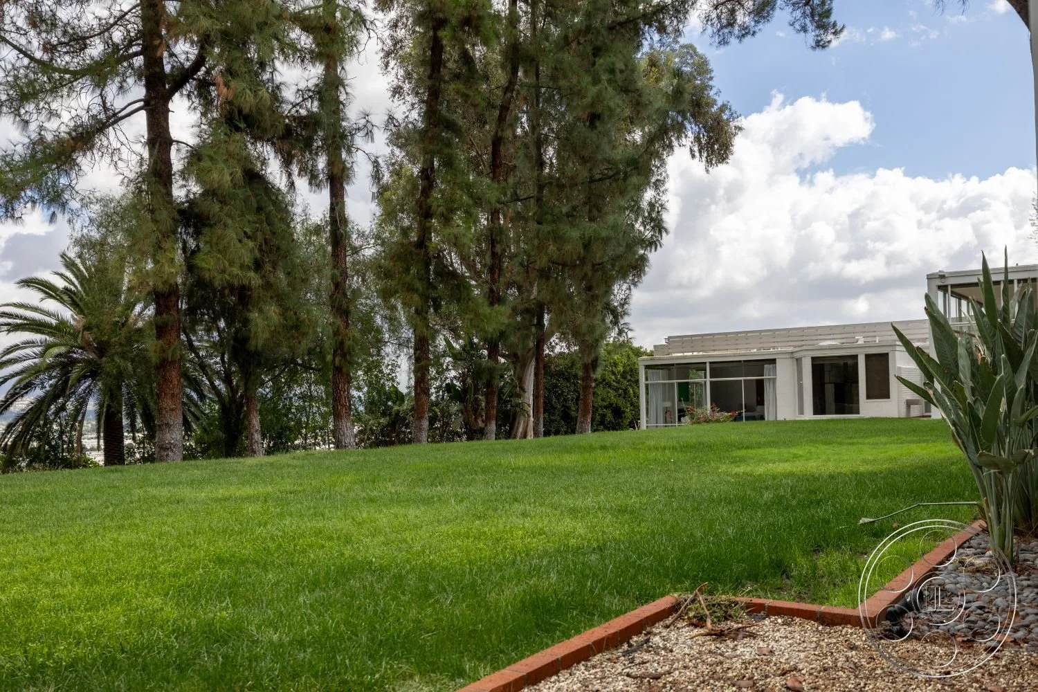 sinatra-house-17.jpg