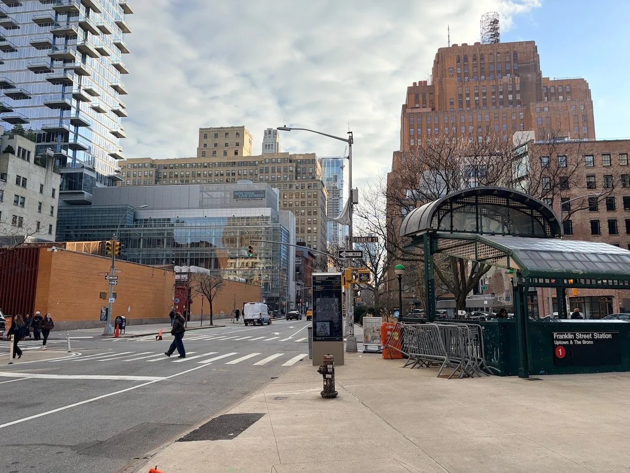 FRANKLIN ST @ WEST BROADWAY