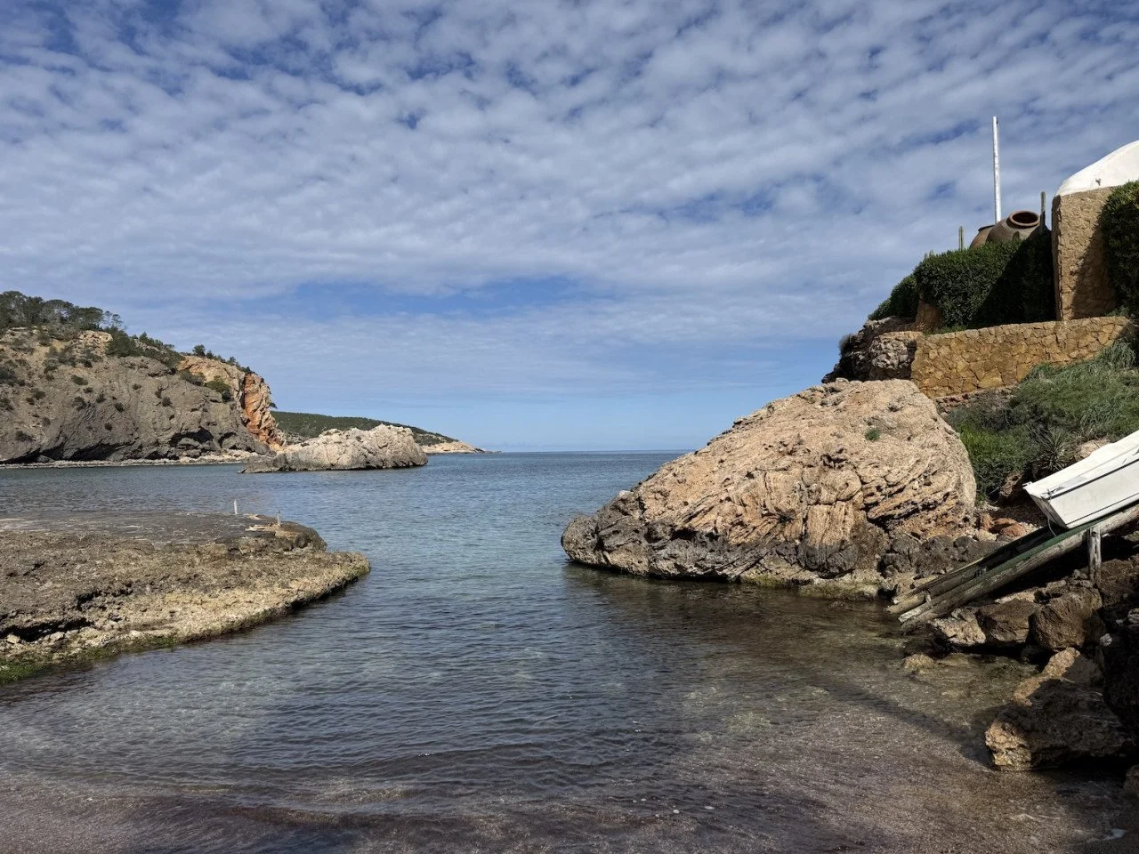 lovely-productions-locations-ibiza-beach-xarraca-permit17.JPG