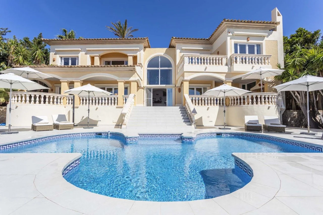 lovely-productions-locations-rental-film-shoot-mallorca-villa-luxury35.jpg