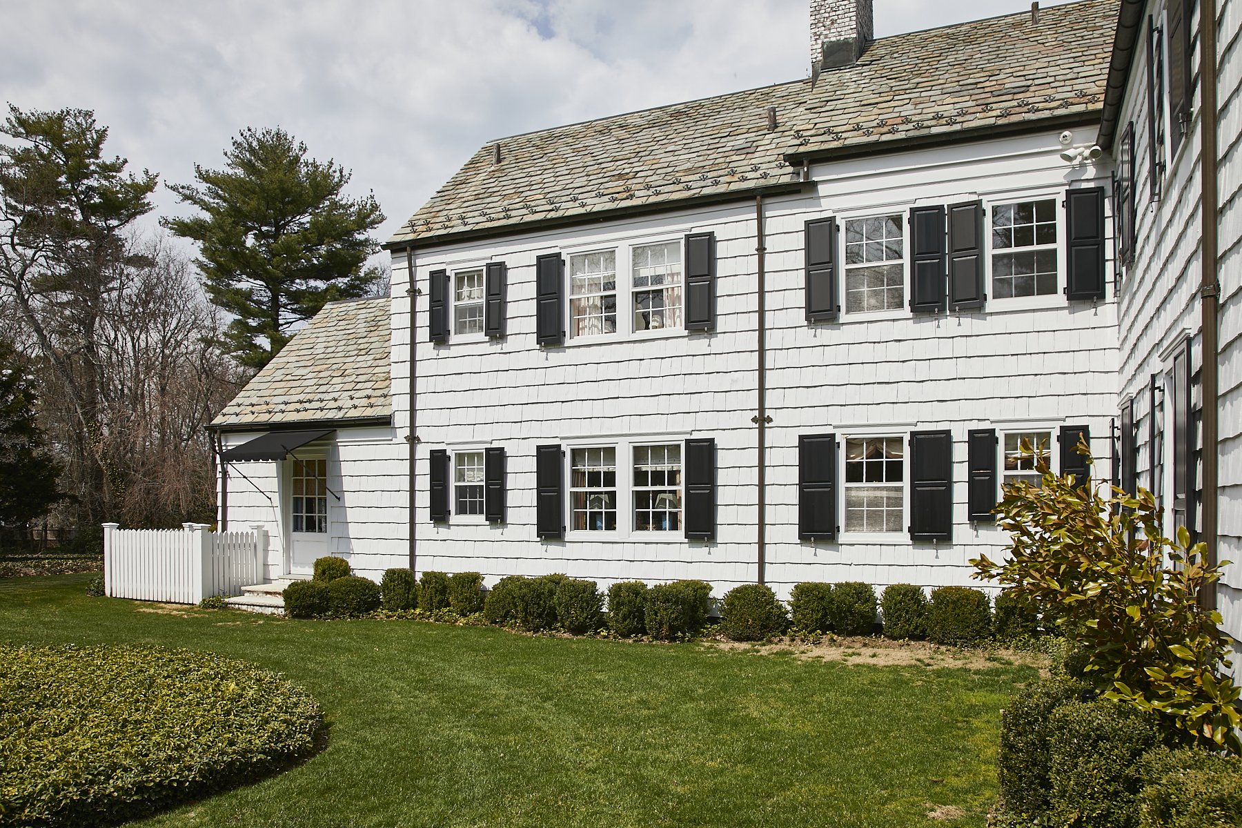 3 MEADOW SPRING LANE - GLEN COVE_41.jpg