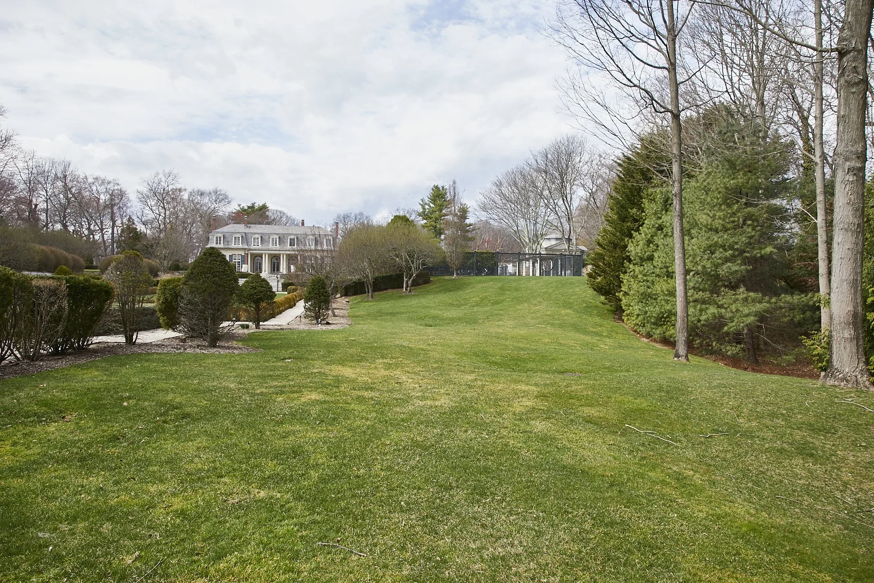 1985-4 Cedar Swamp , GLEN HEAD_111.jpg