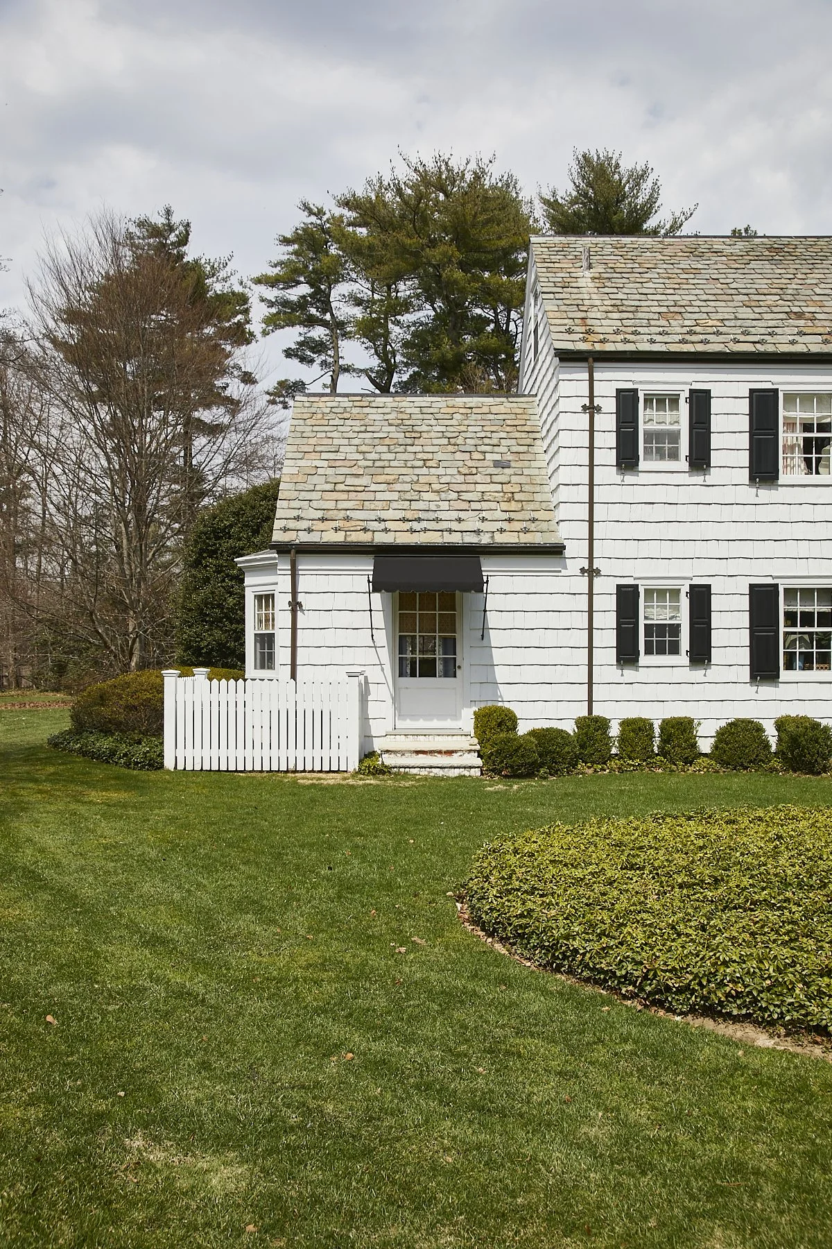 3 MEADOW SPRING LANE - GLEN COVE_33.jpg