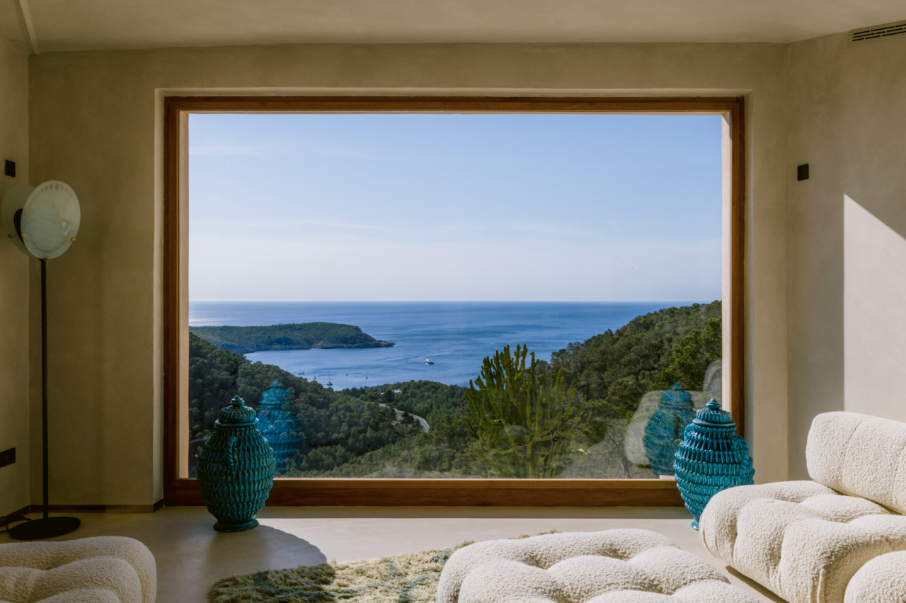 lovely-productions-ibiza-villa7.png