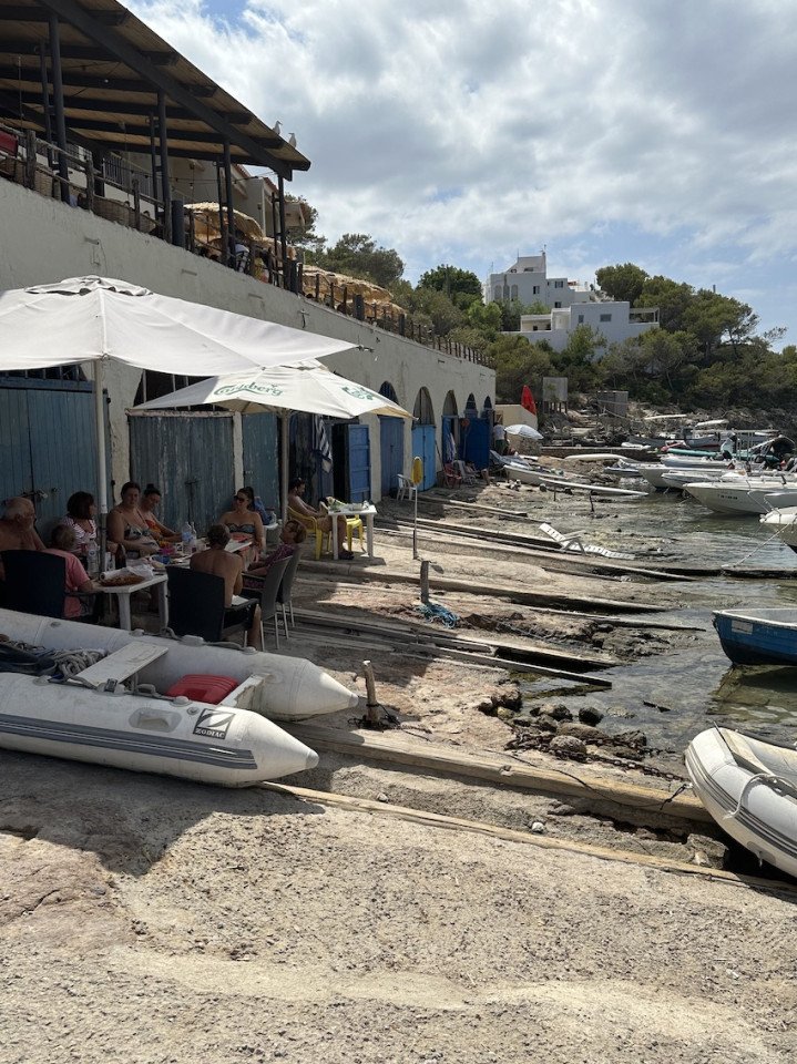 lovely-productions-locations-ibiza-beach-portinatx00004.jpeg