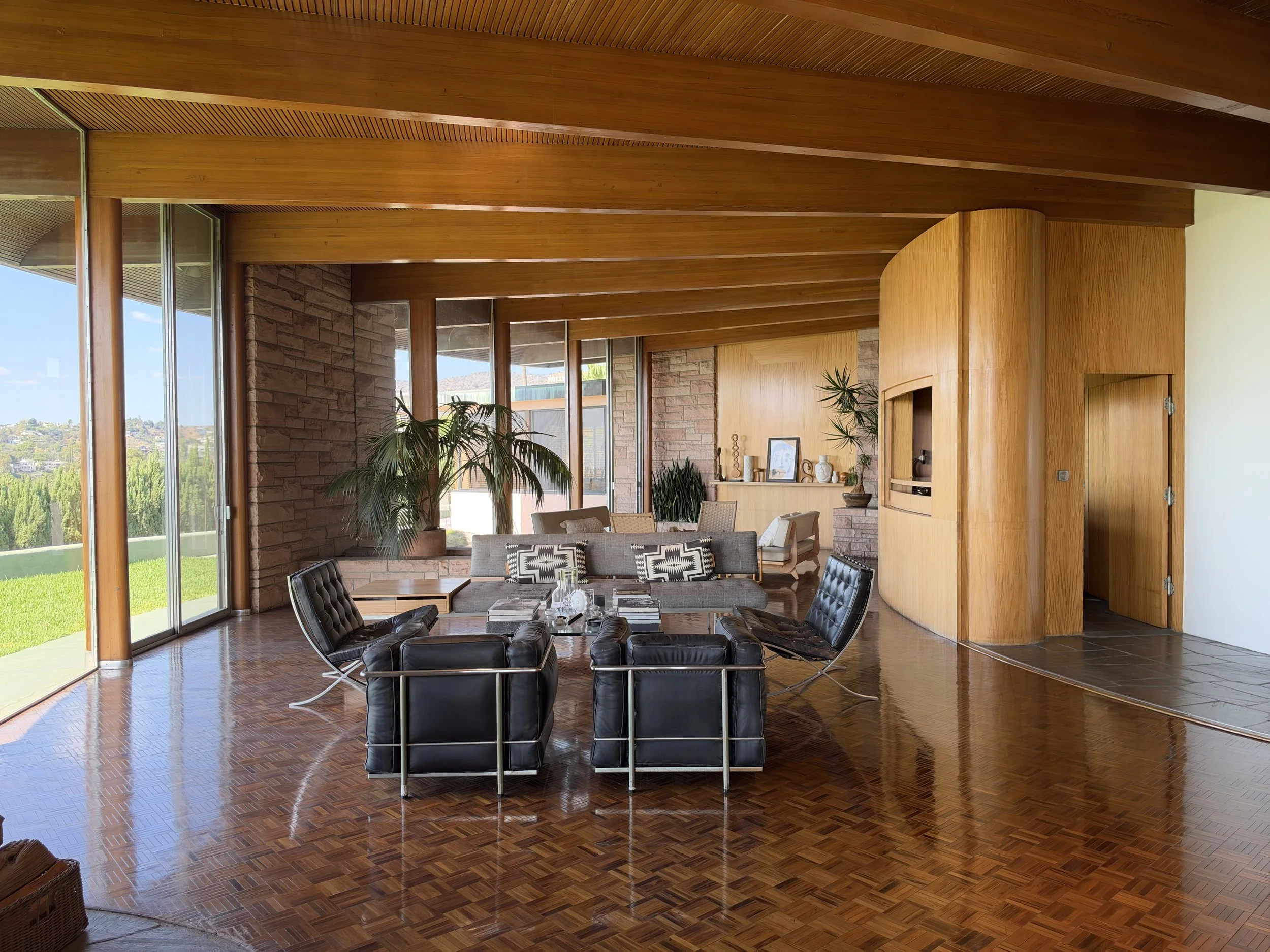 INTERIORS-18.jpg