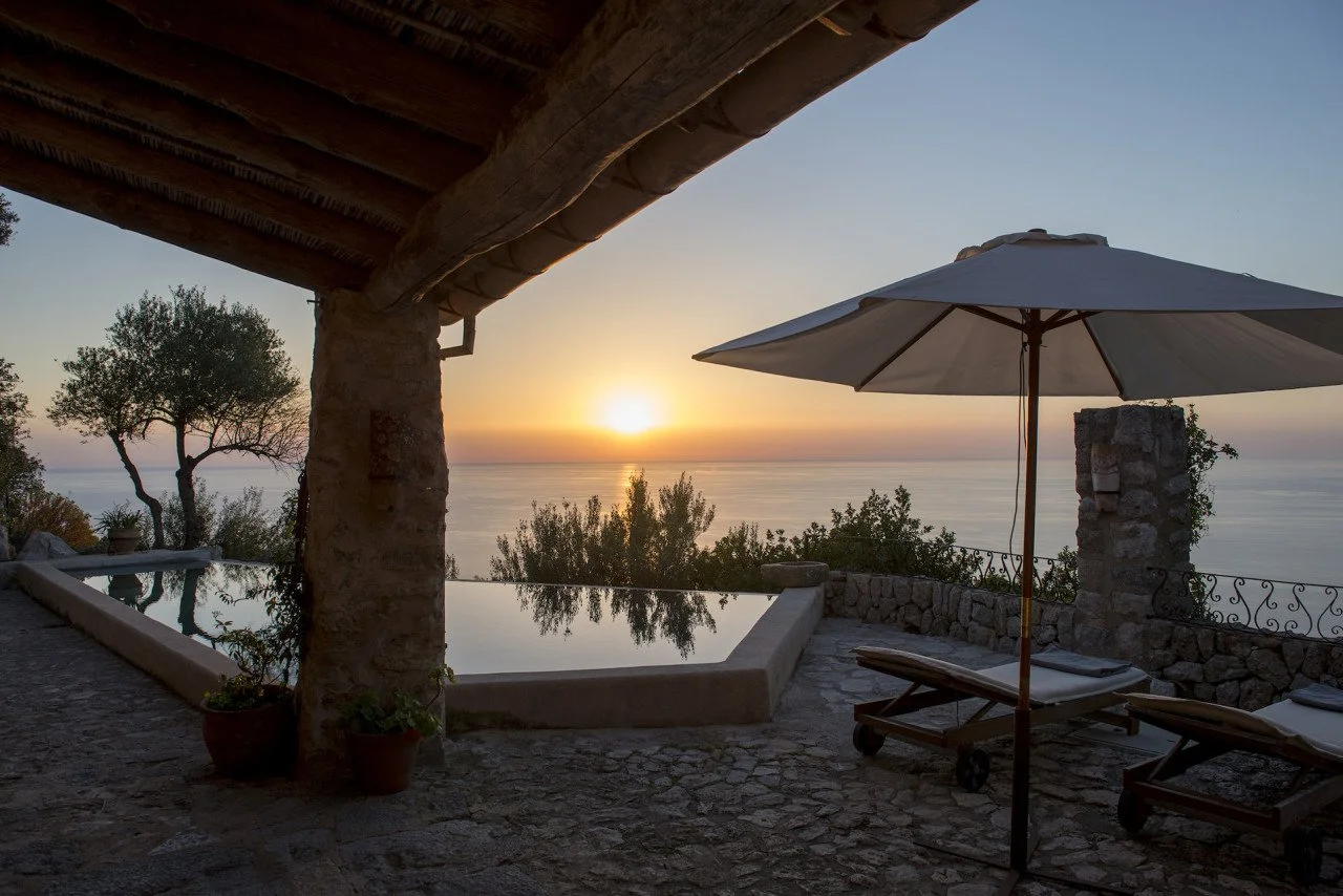 lovely-locations-mallorca-rental-finca-shoot-pool20 (1).jpg