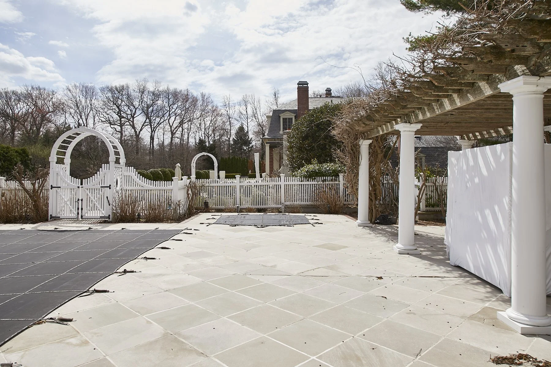 1985-4 Cedar Swamp , GLEN HEAD_38.jpg