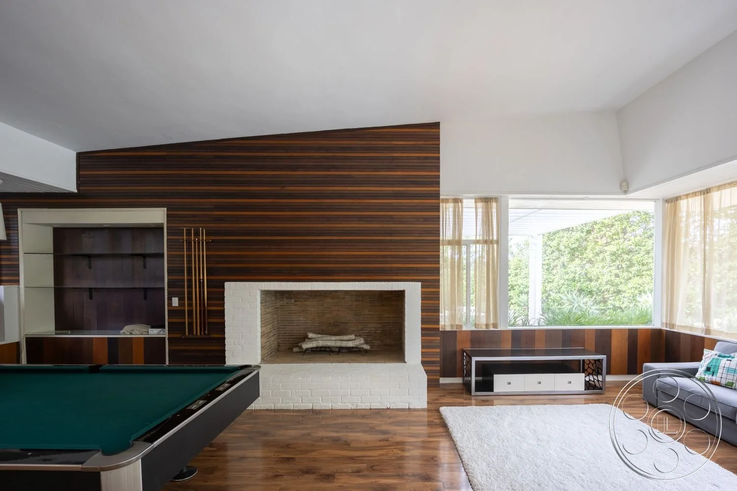 sinatra-house-87.jpg