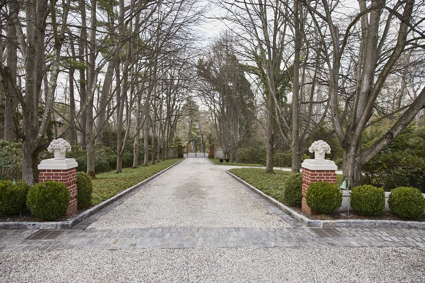 1985-4 Cedar Swamp , GLEN HEAD_300.jpg