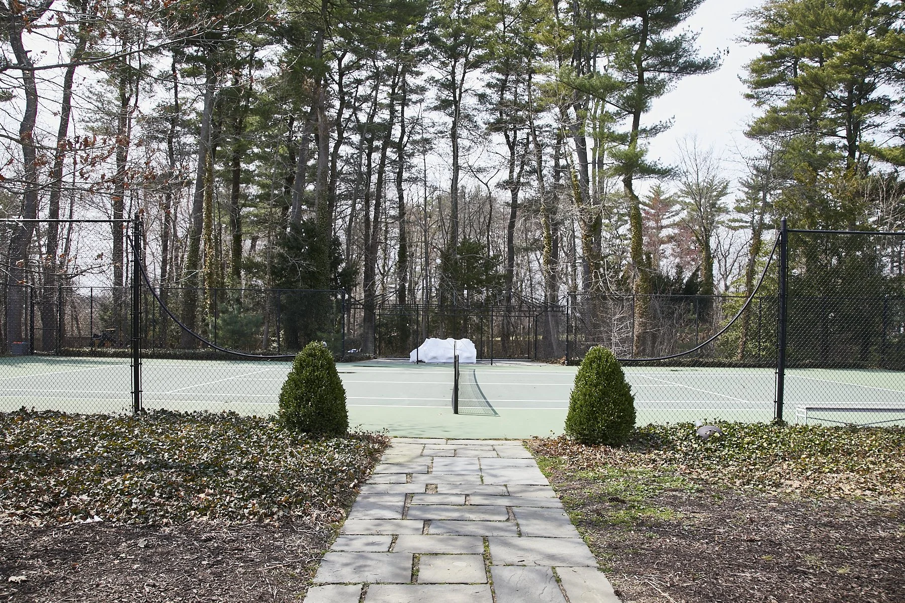 3 MEADOW SPRING LANE - GLEN COVE_26.jpg