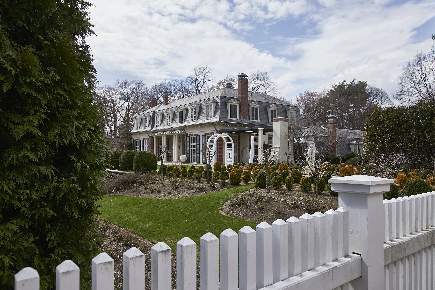 1985-4 Cedar Swamp , GLEN HEAD_52.jpg