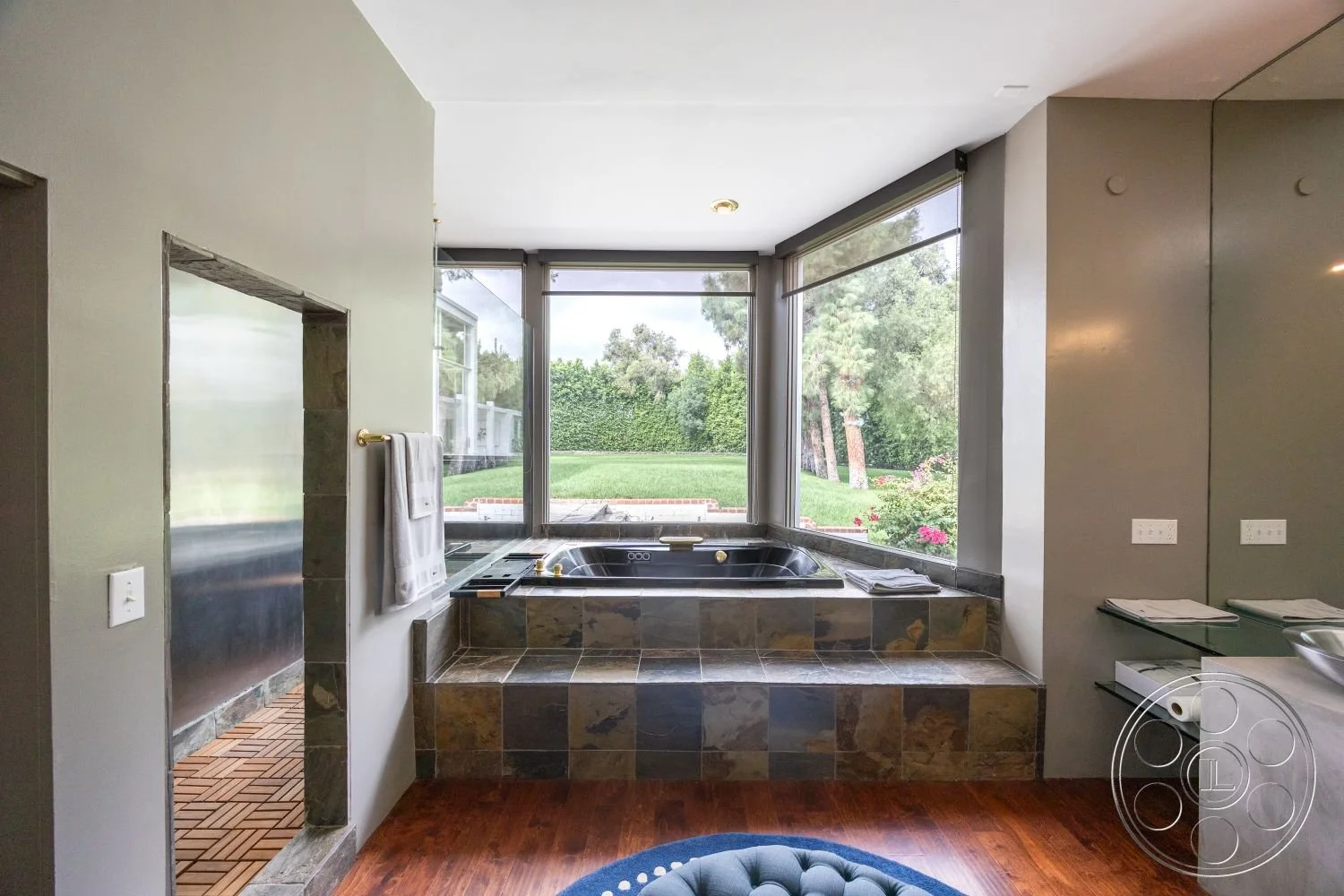 sinatra-house-45.jpg