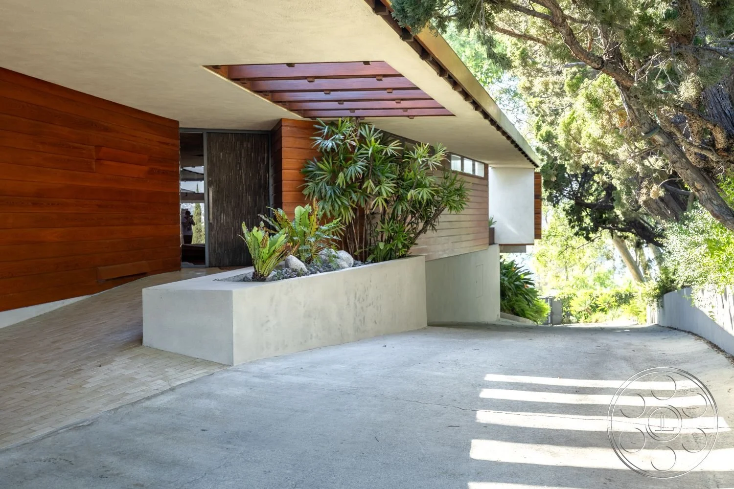 silvertop-house-2.jpg