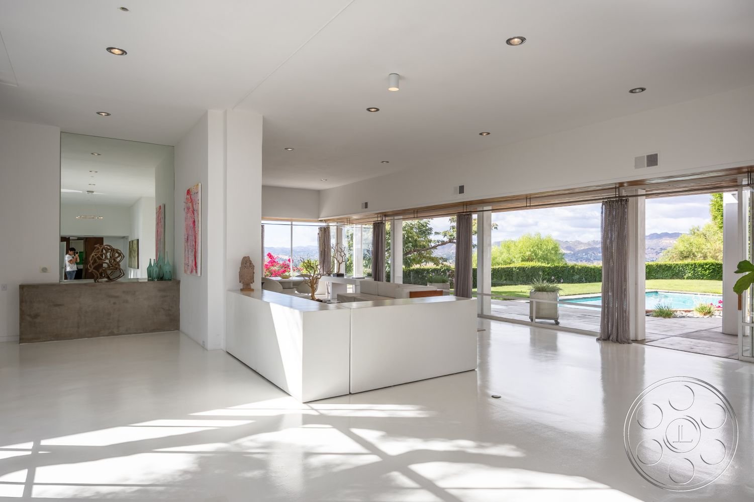 sinatra-house-26.jpg