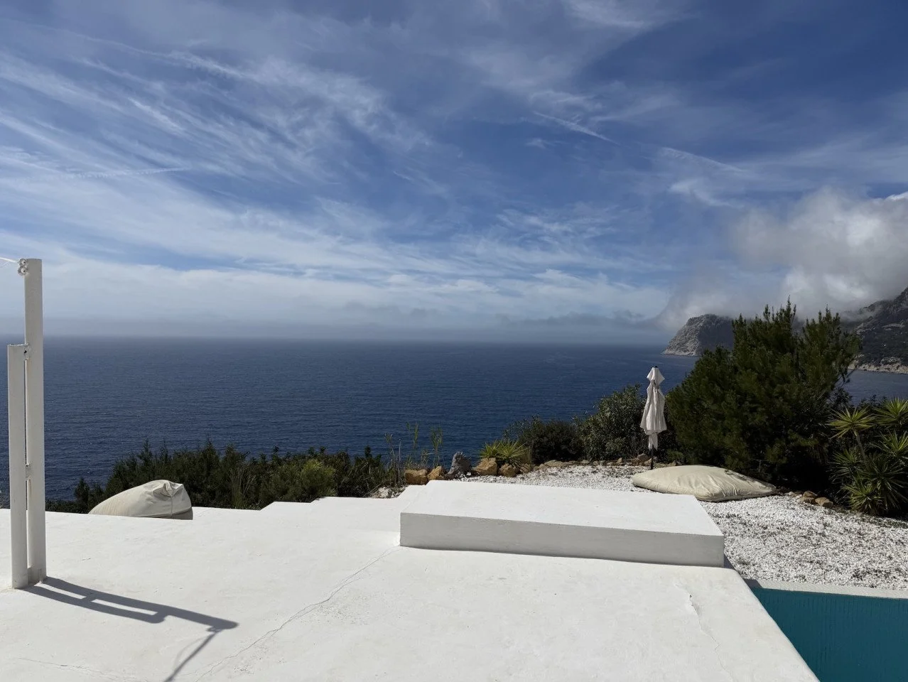 lovely-productions-ibiza-locations-locations-white-villa-es-cubells-seaview6.JPG