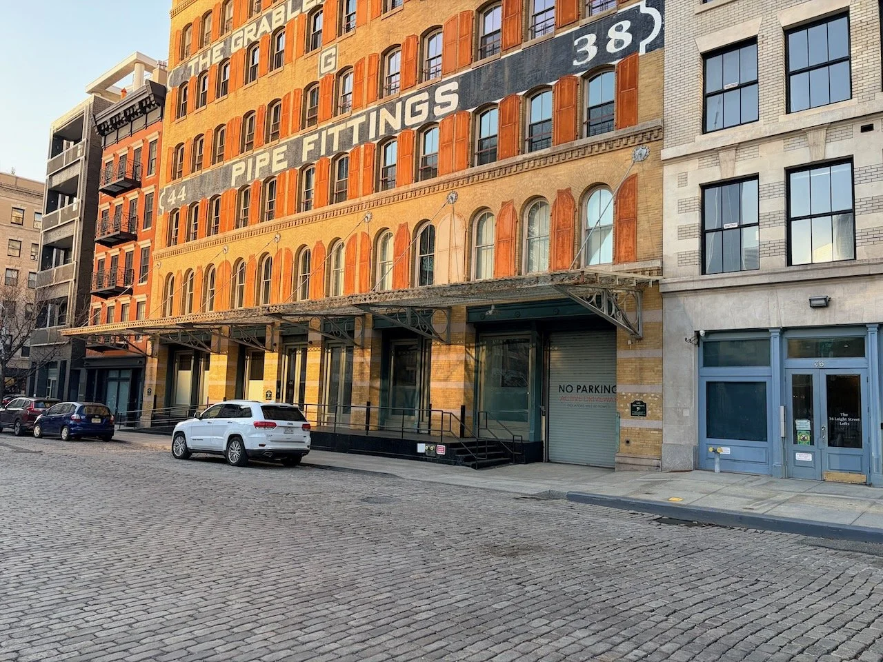 LAIGHT ST BTWN HUDSON & VARICK