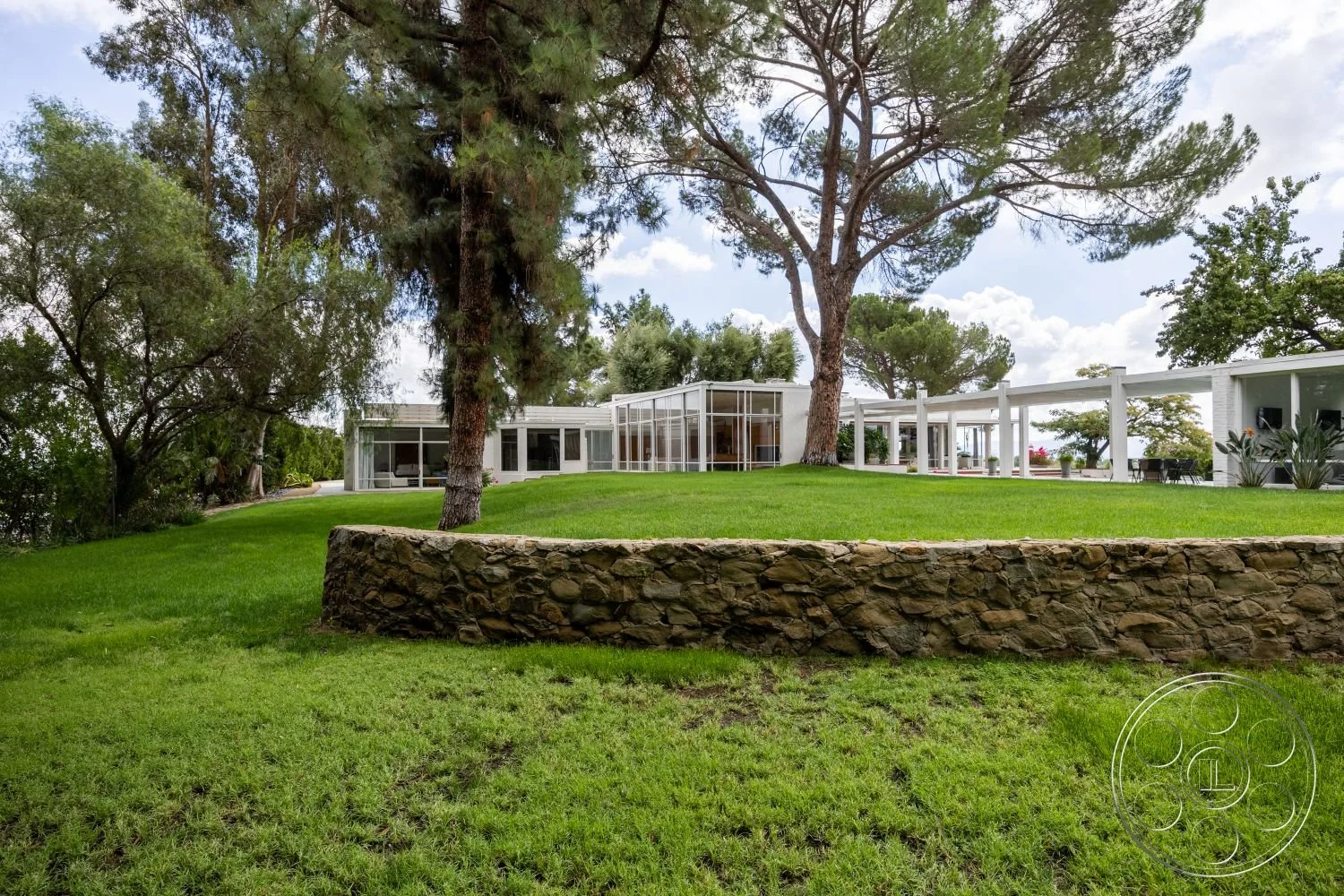 sinatra-house-14.jpg