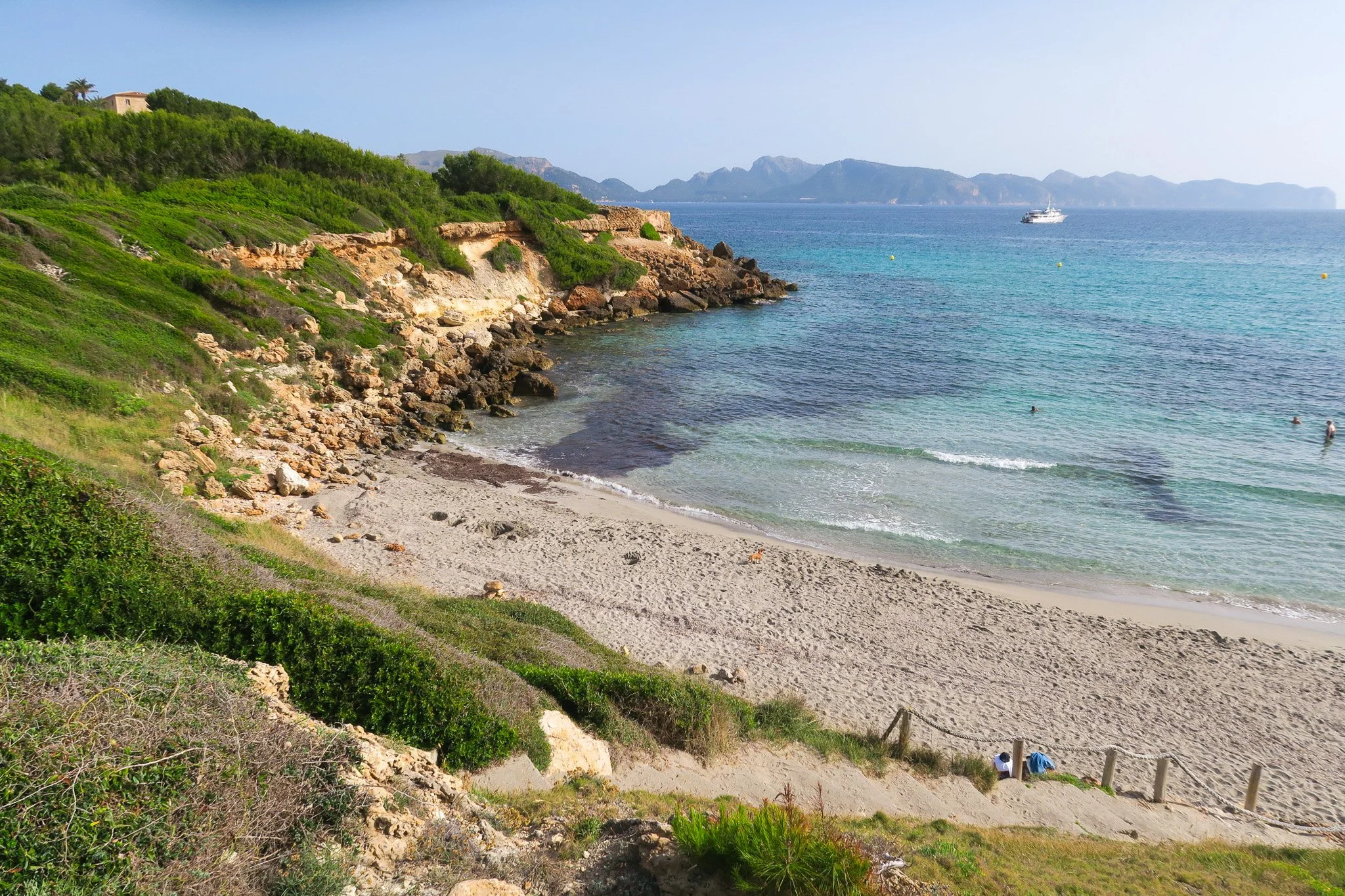 CalaSantJoan_1.jpg
