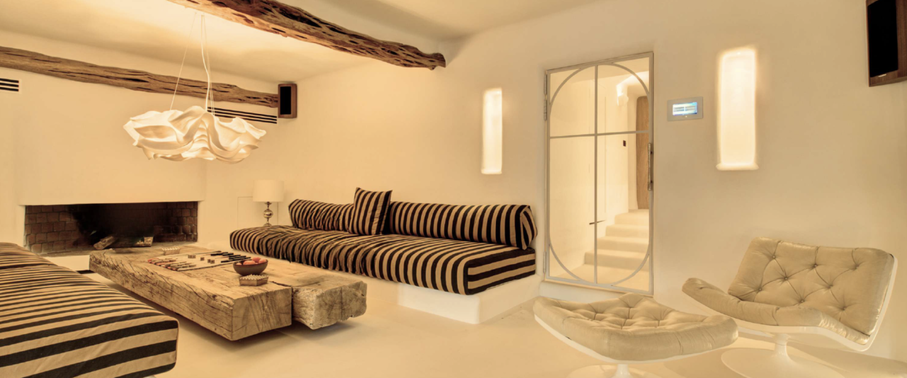 lovely-ibiza-location-ibiza-villa-deli-xarraca16.png