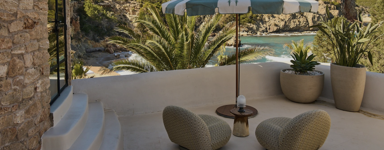 lovely-ibiza-location-ibiza-villa-deli-xarraca13.png