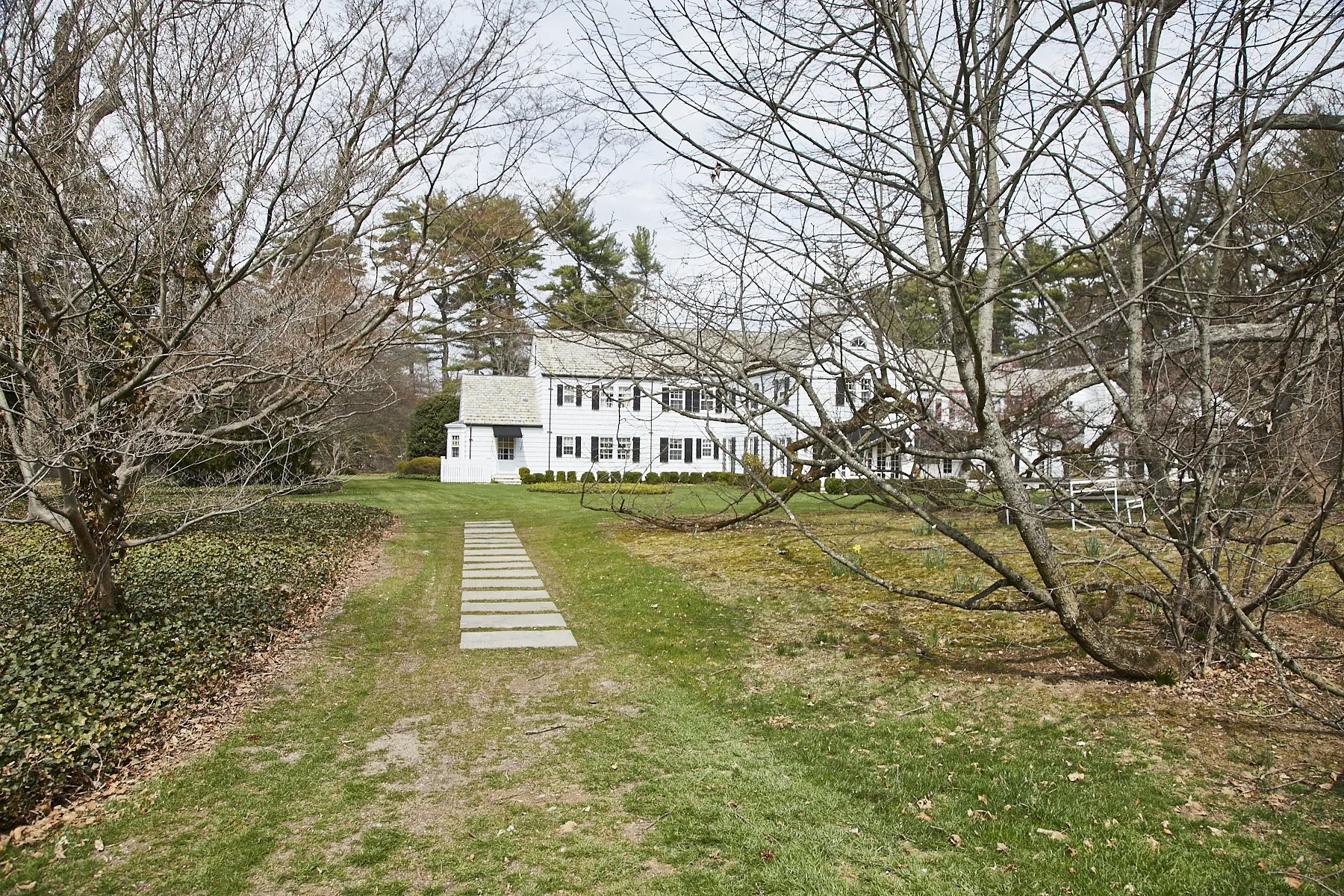 3 MEADOW SPRING LANE - GLEN COVE_104.jpg