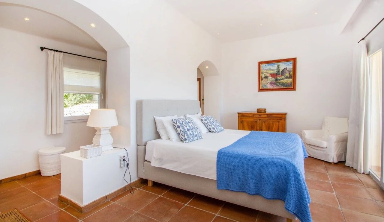 lovely-productions-locations-rental-film-shoot-mallorca-villa-luxury9.jpg