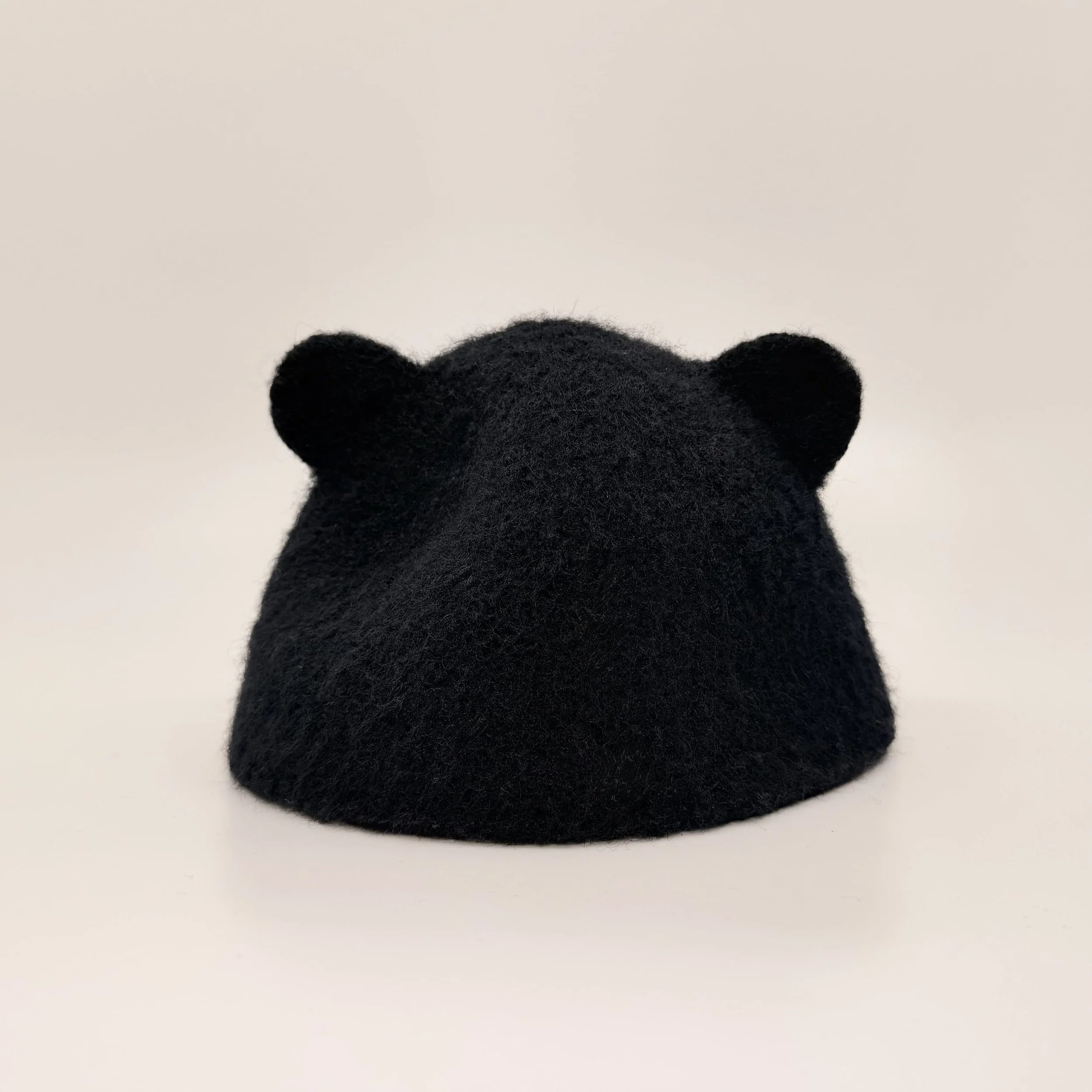 Bondon kids wool sauna hat in Jet, front view