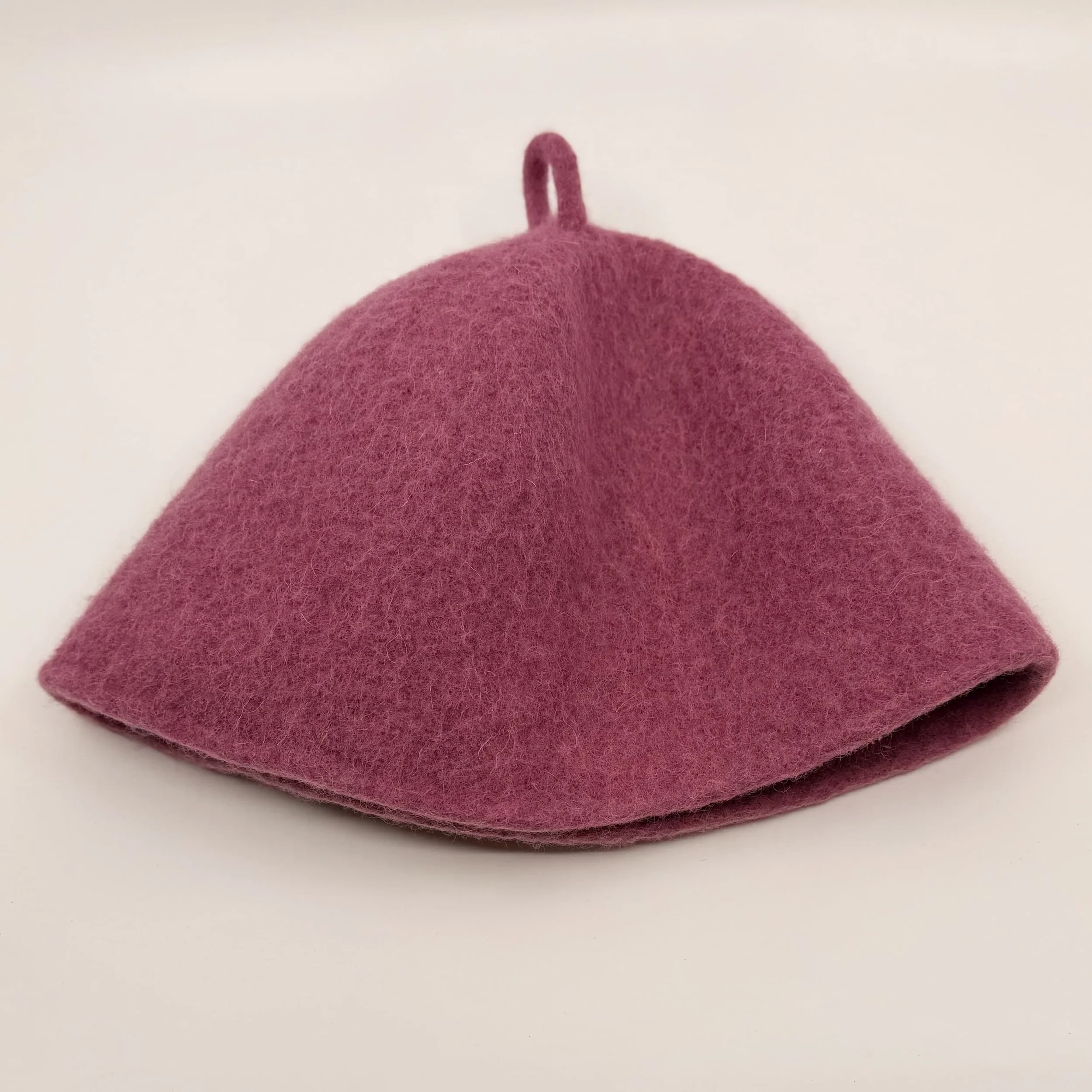 bondon-sauna-hat-wool-orchid-pink-flat-lay.jpg