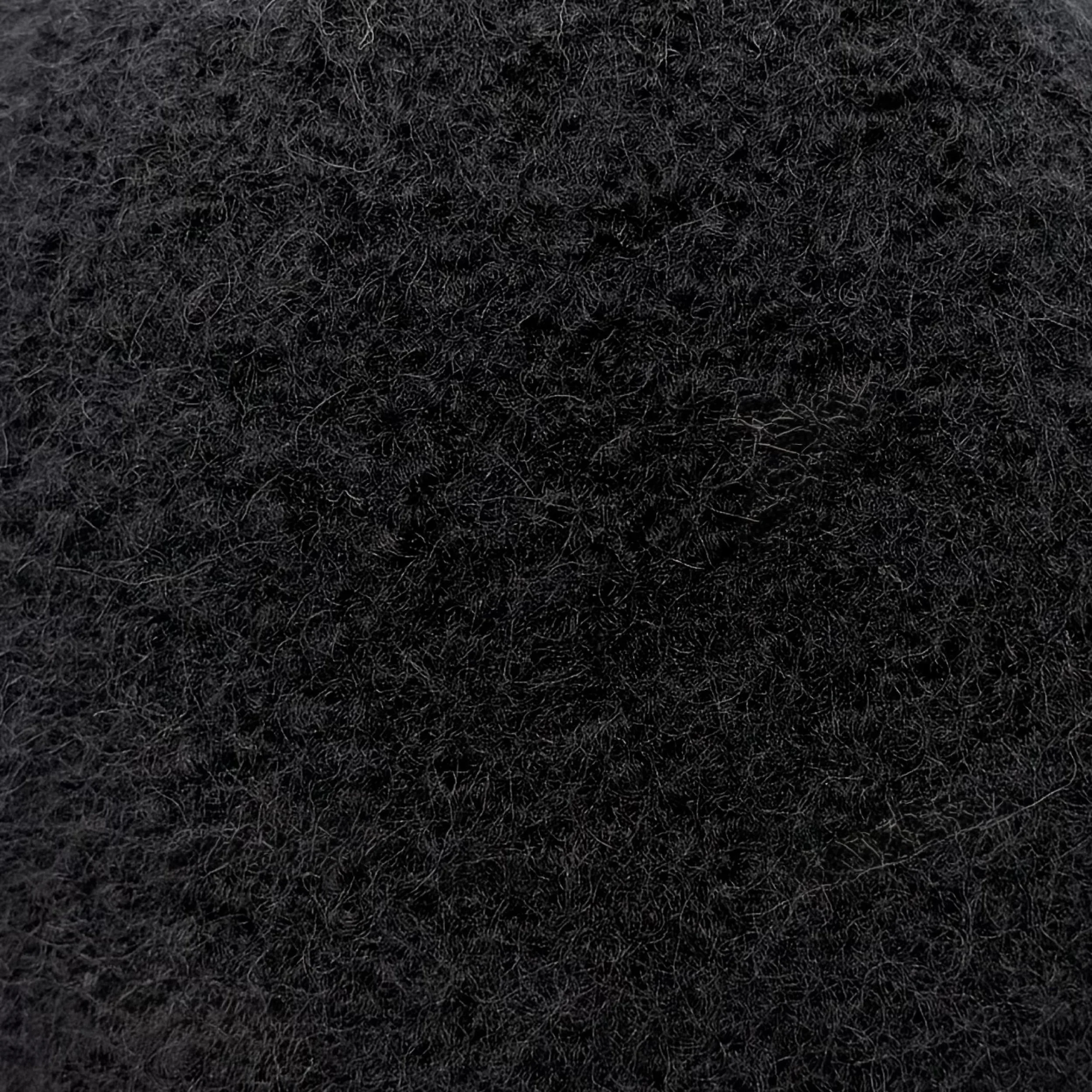 Bondon seamless wool sauna hat in Jet, texture view