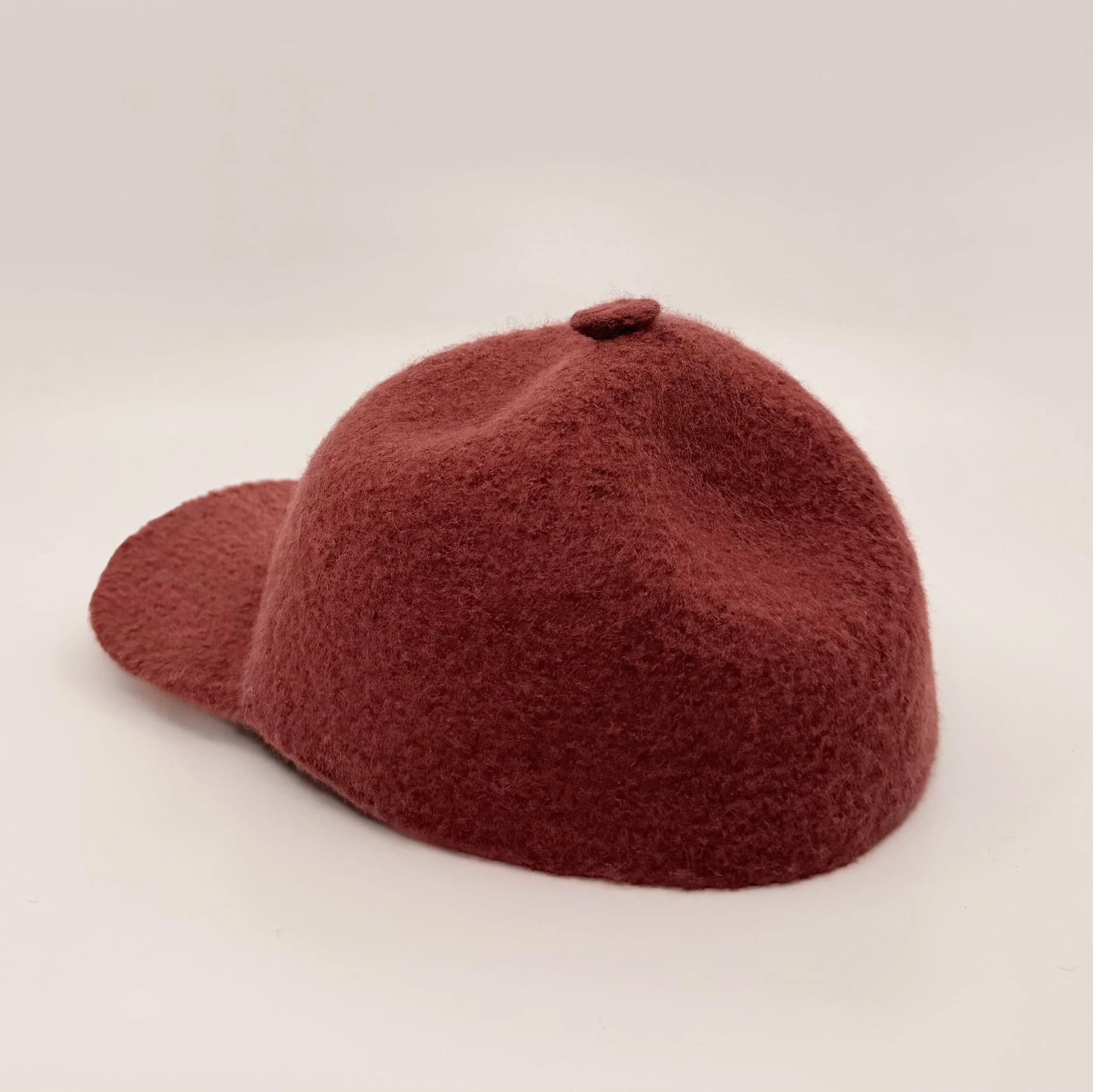 Bondon wool cashmere cap in Spice, back view