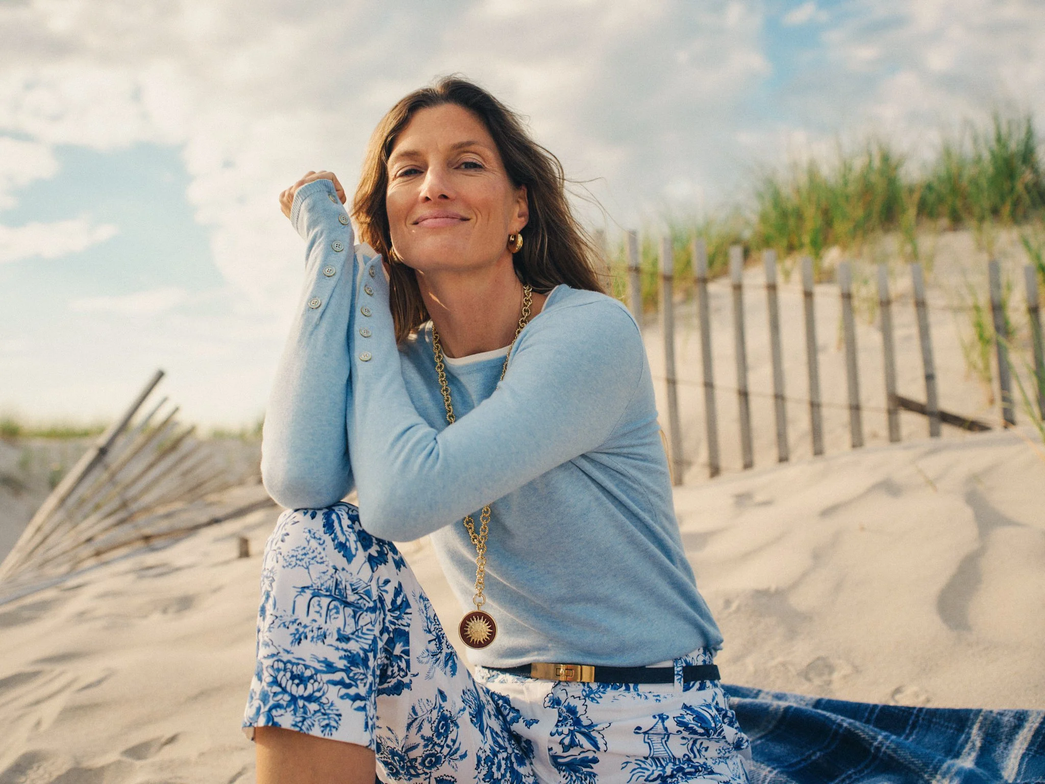 Aug26_JamieSweaterSkyBlue_AveryPantsWhiteBlue_2855.jpg