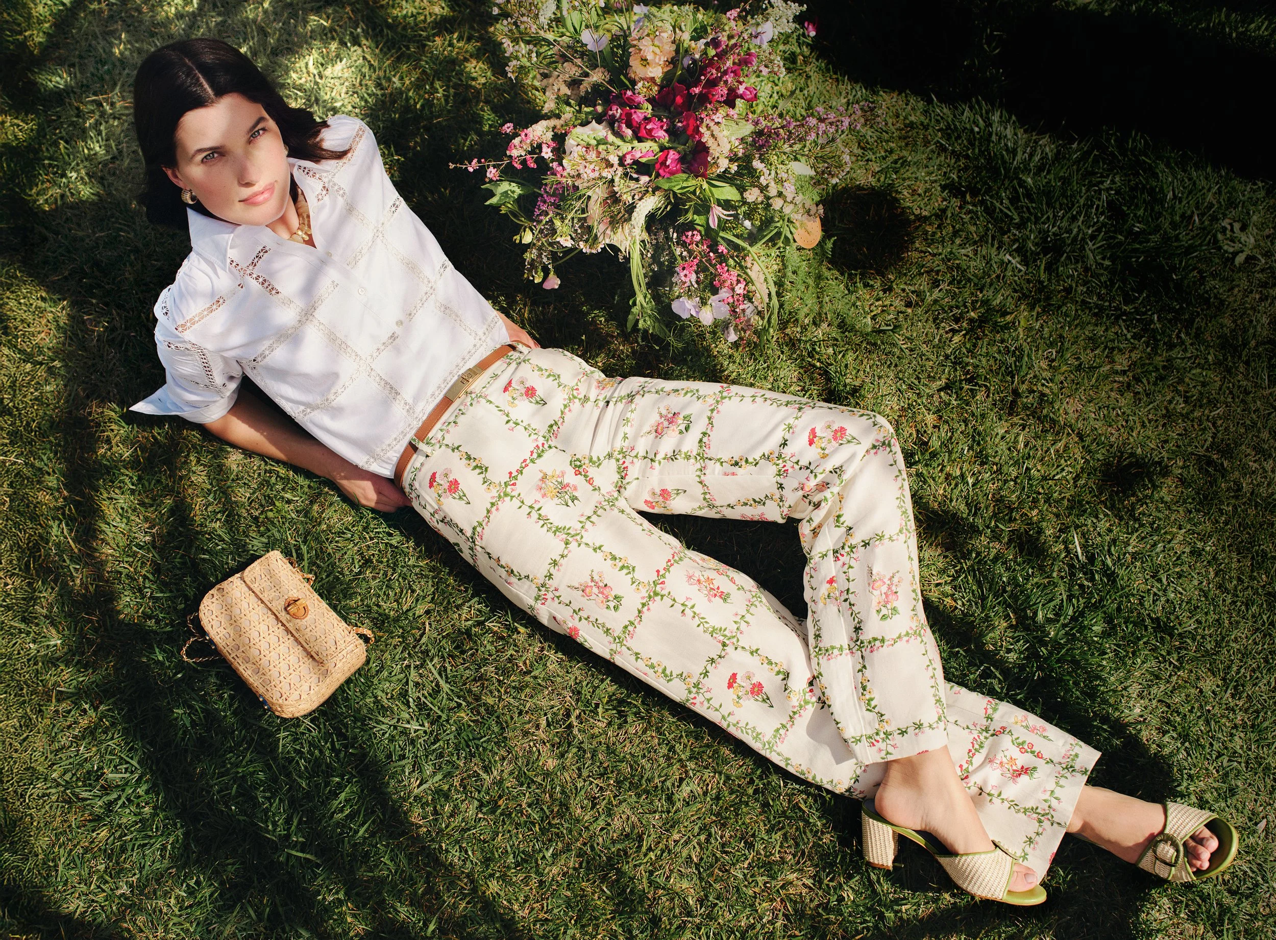 May26_12_BeatriceBlosueHelenPants_0840.jpg