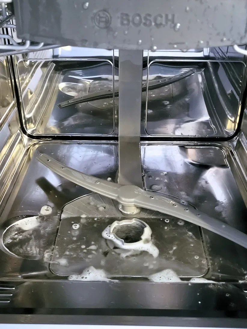Bosch dishwasher installation and testing in Ottawa