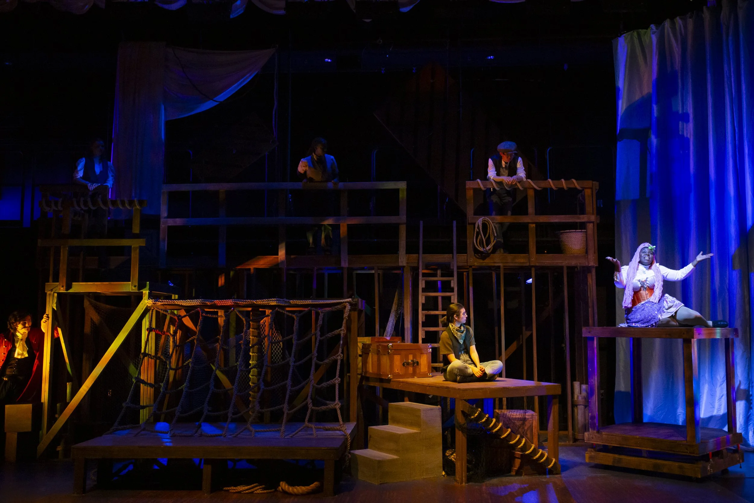 Full sized shot of set, featuring Mermaid on block.