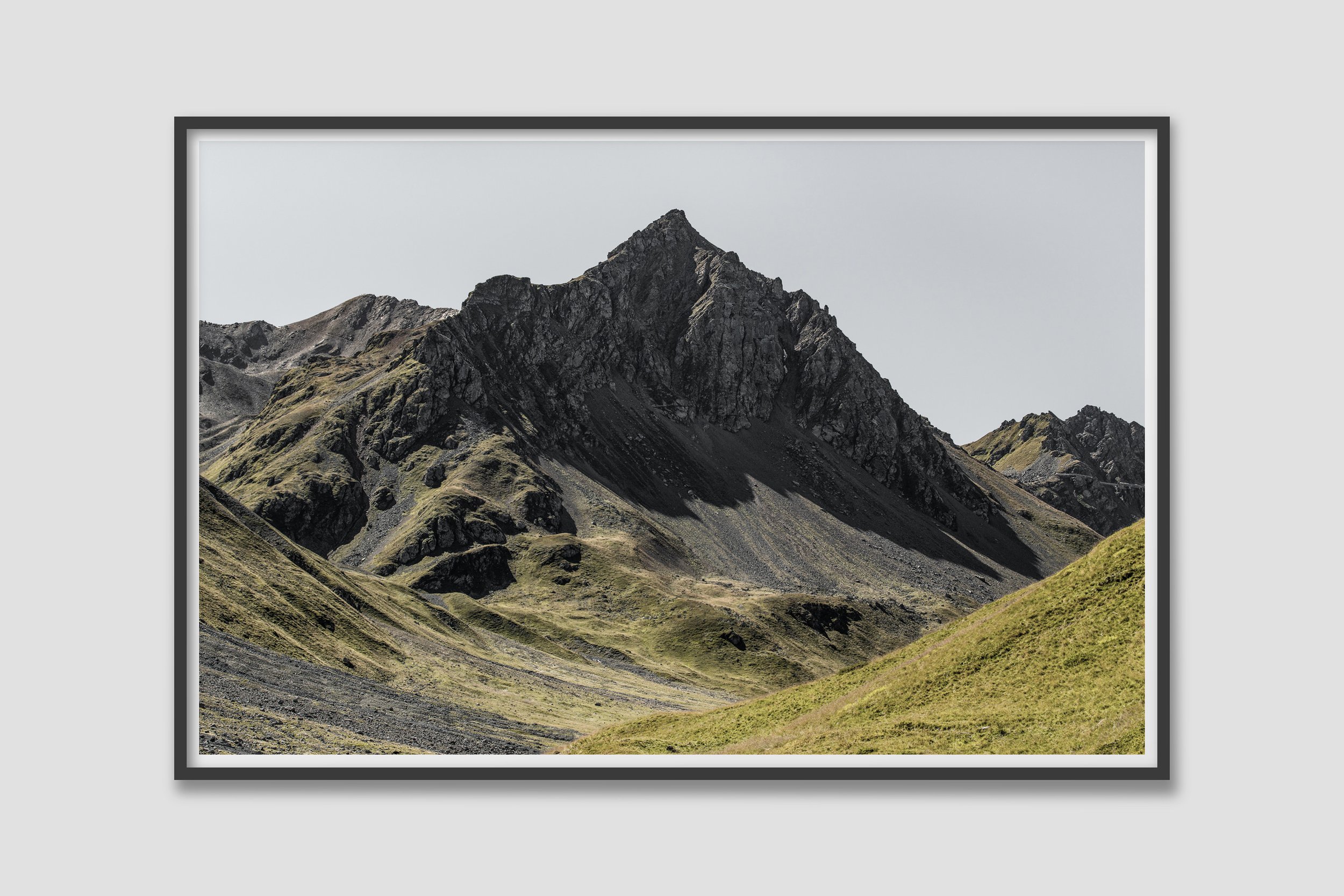 ALPS 06 - colored frame to match the mood