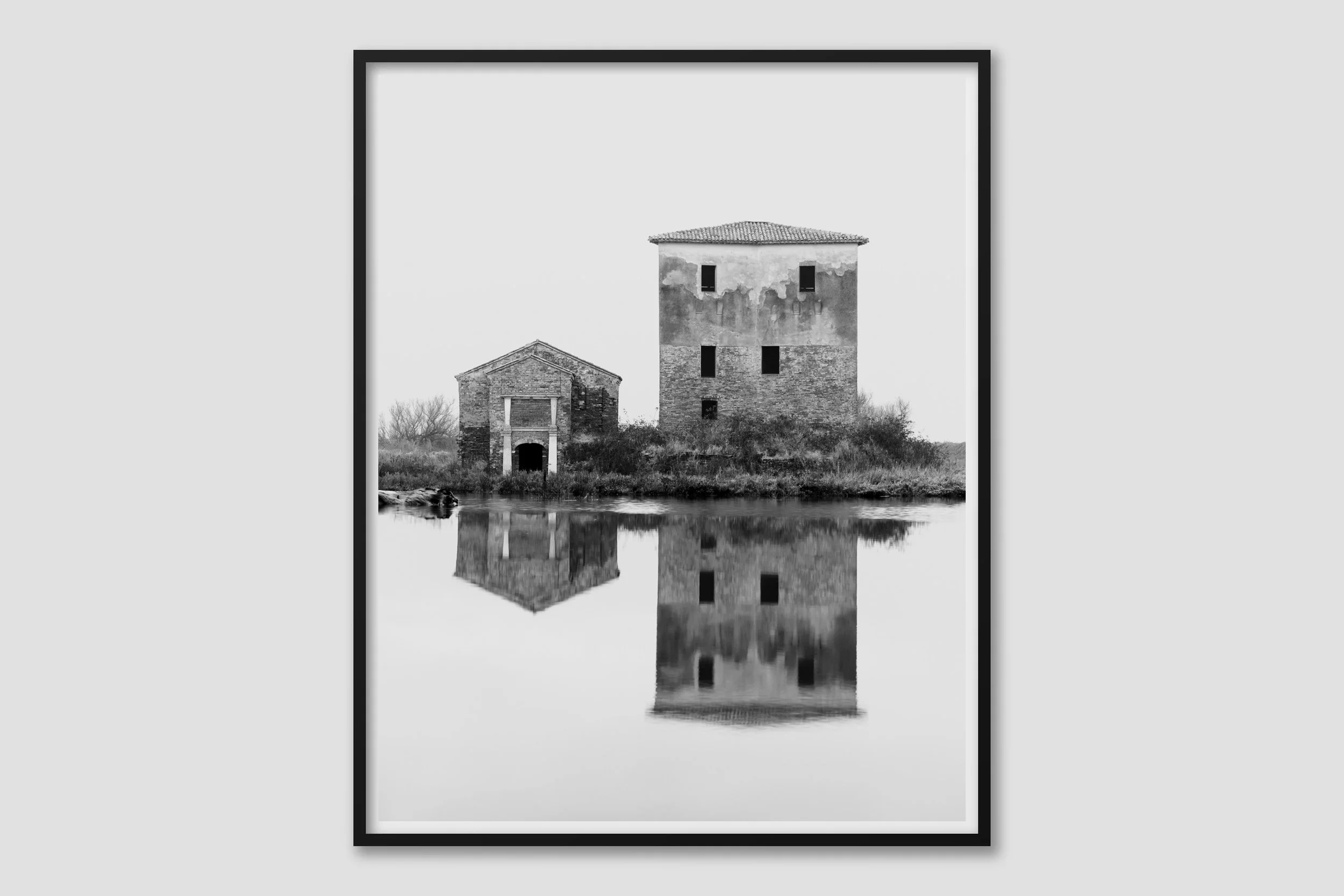 LAGOON MONO 06 - black frame