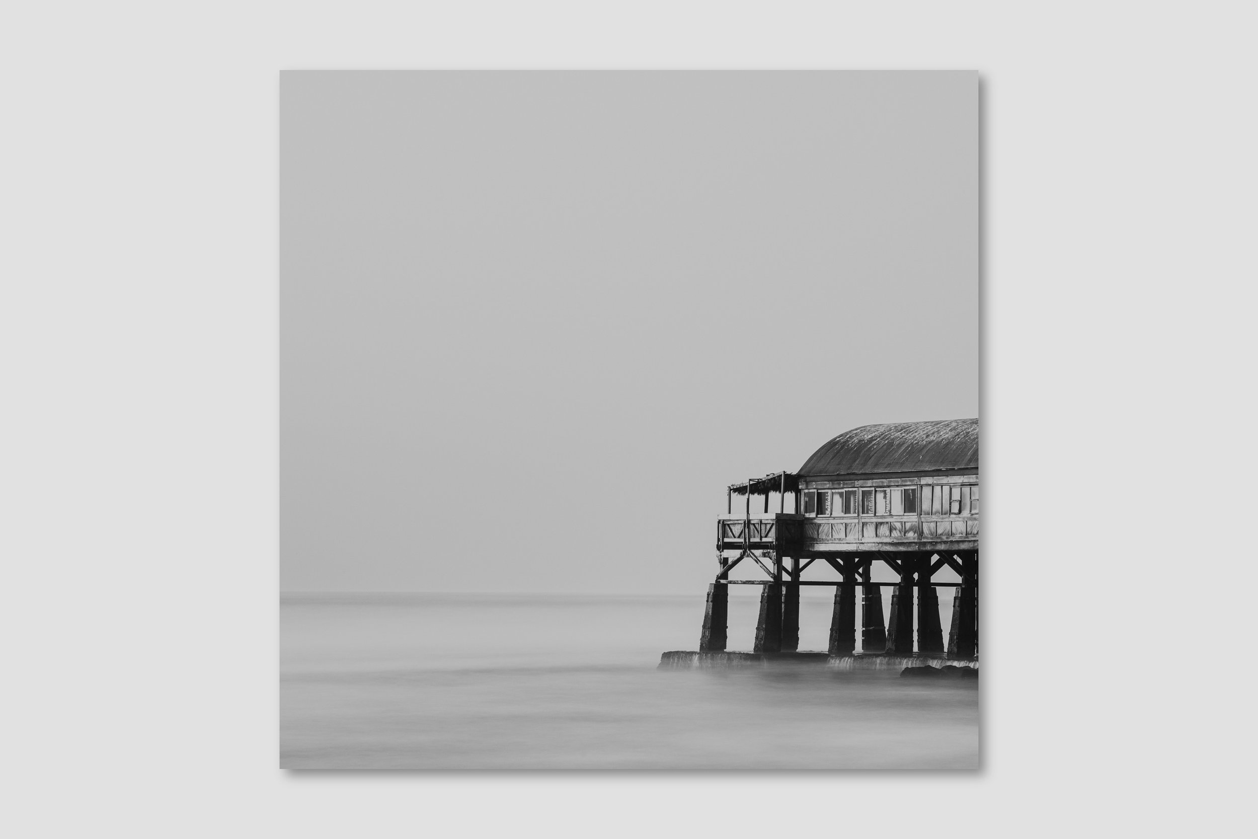 SEA MONO 12 - box frame