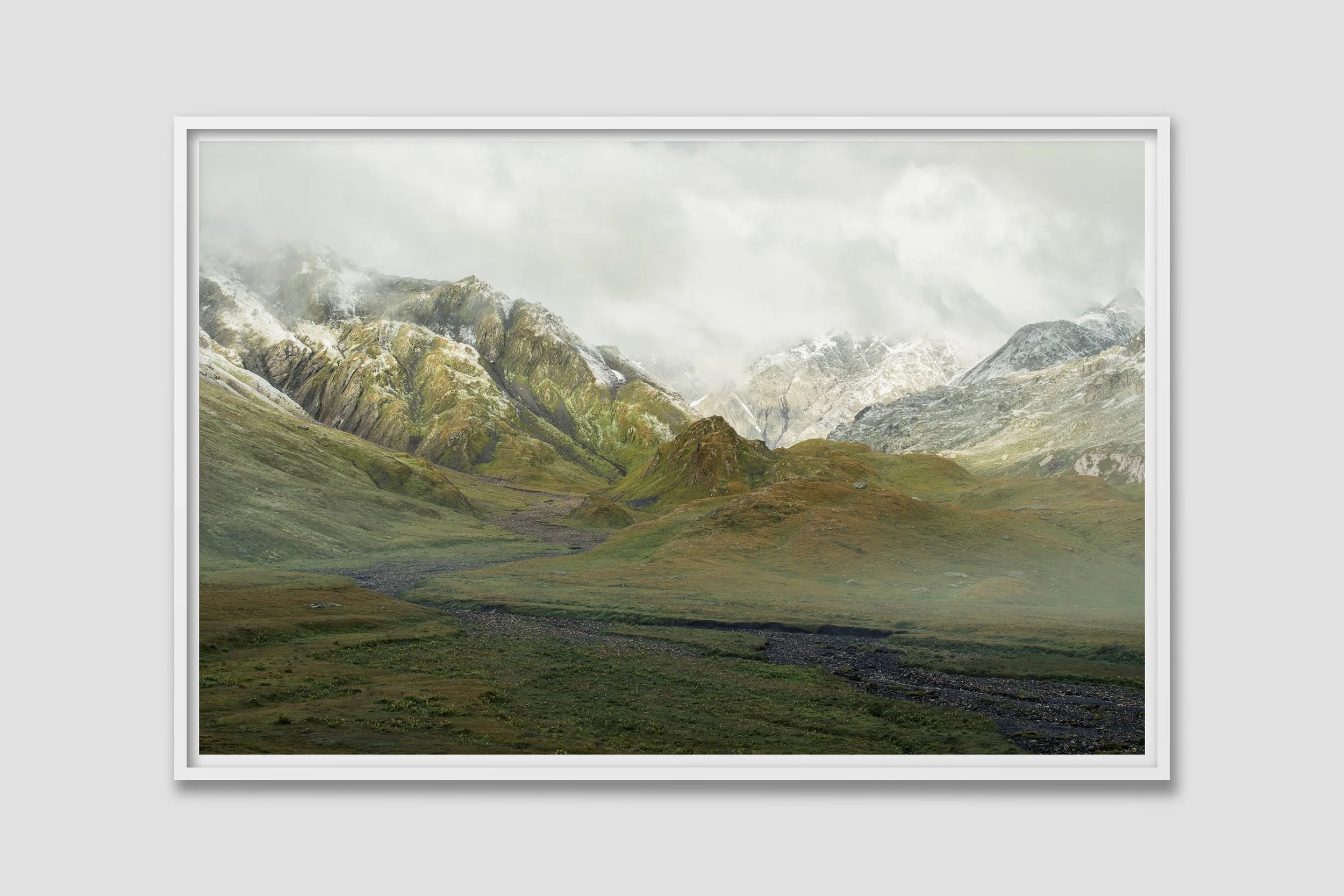 ALPS 01 - white frame