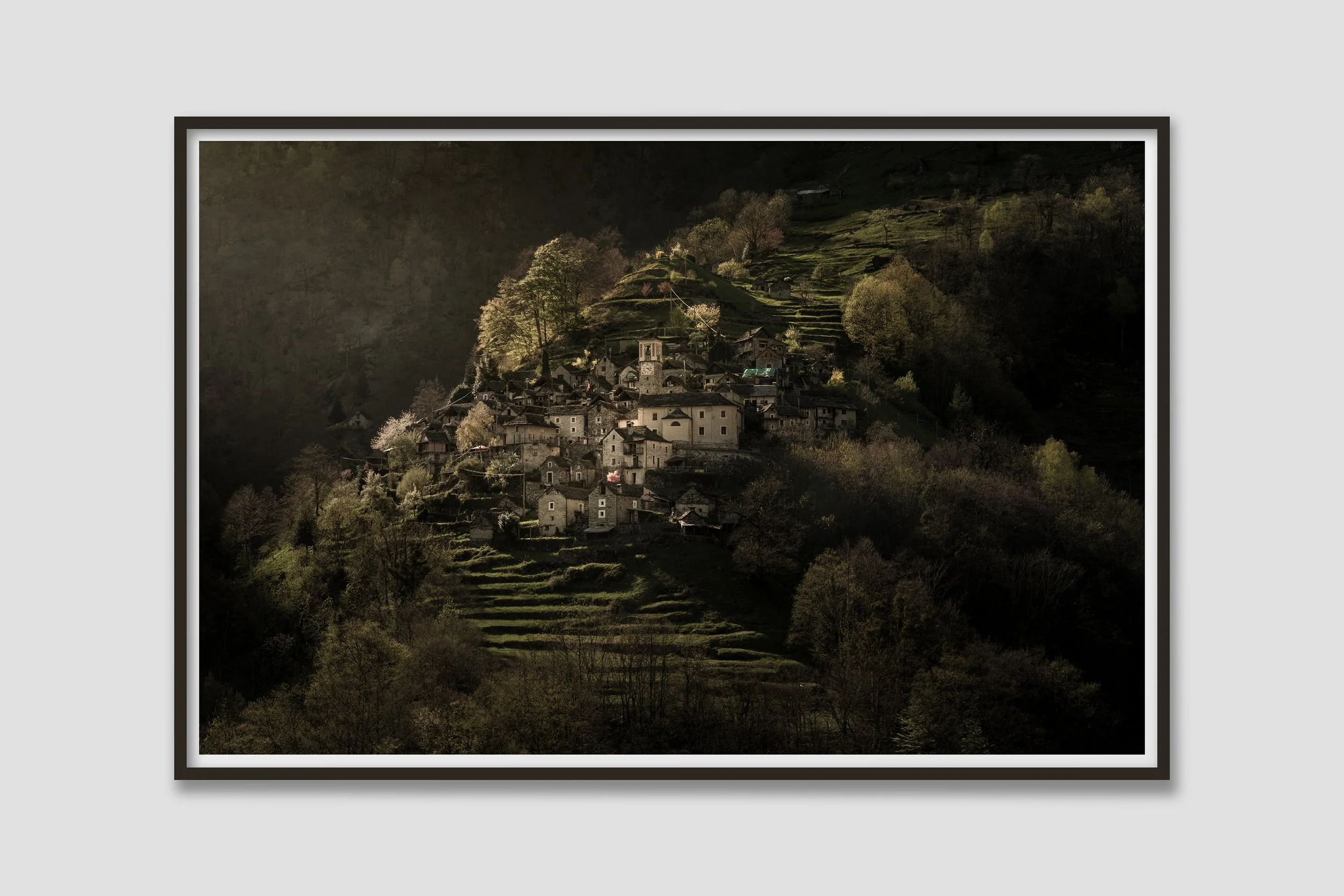 LAND 16 - colored frame to match the mood