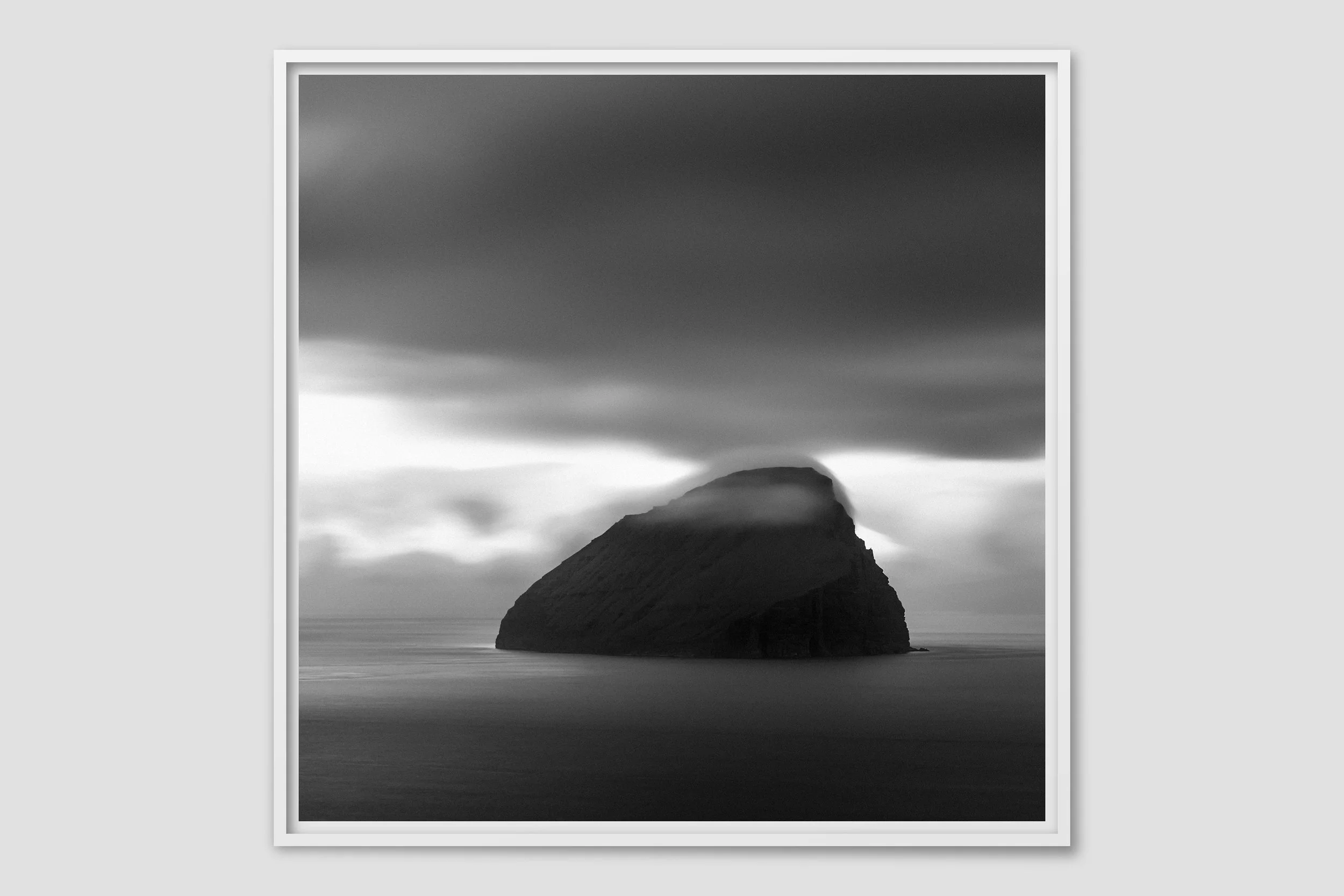 SEA MONO 07 - white frame