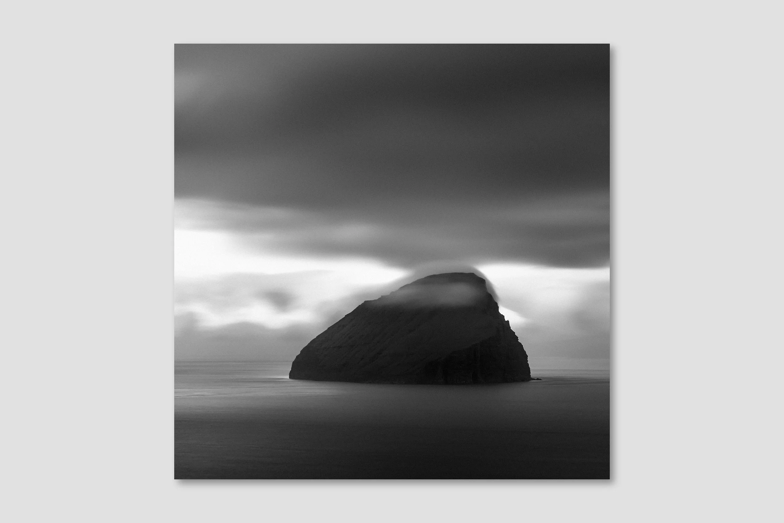 SEA MONO 07 - box frame